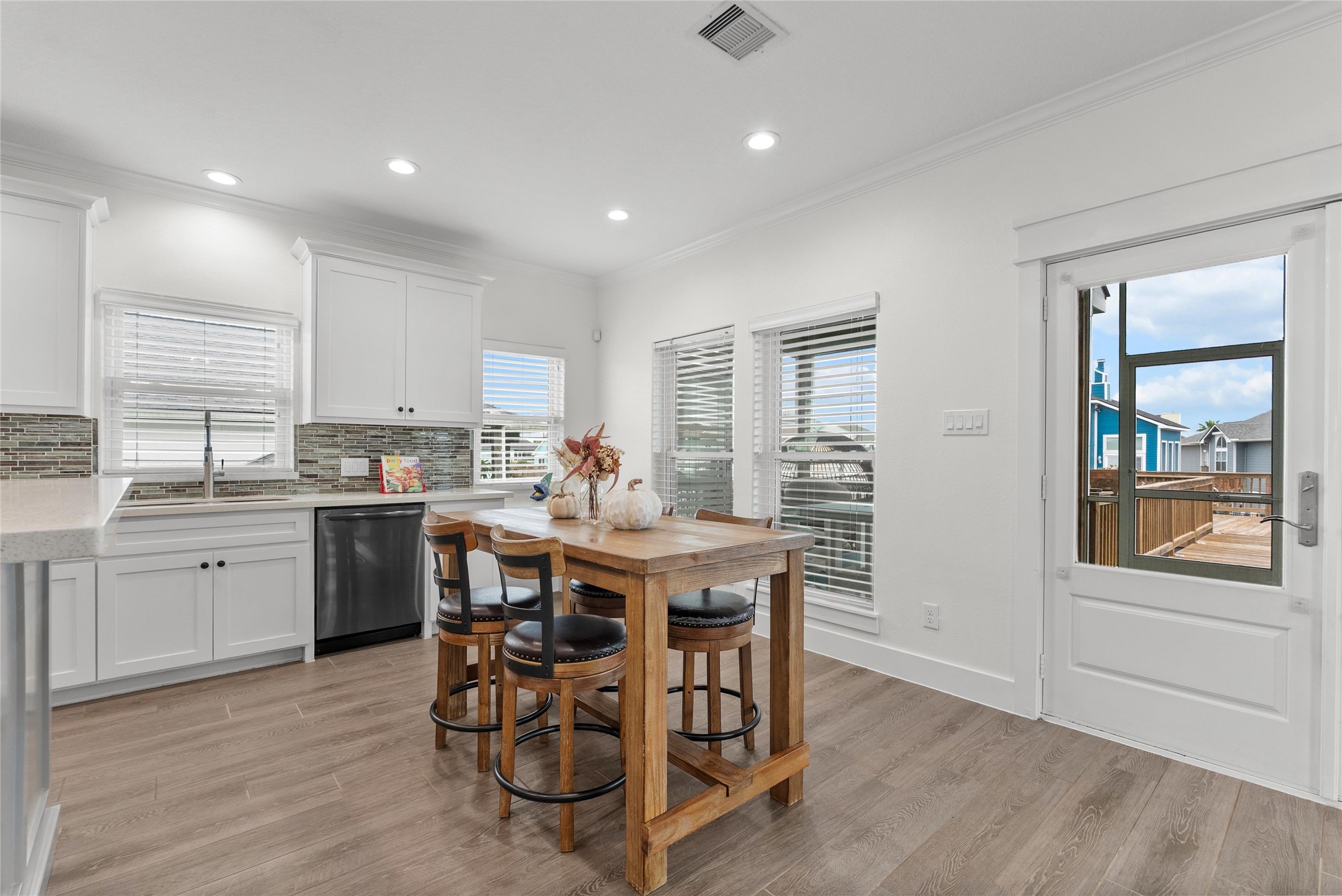 1227 23rd Street Property Photo 15