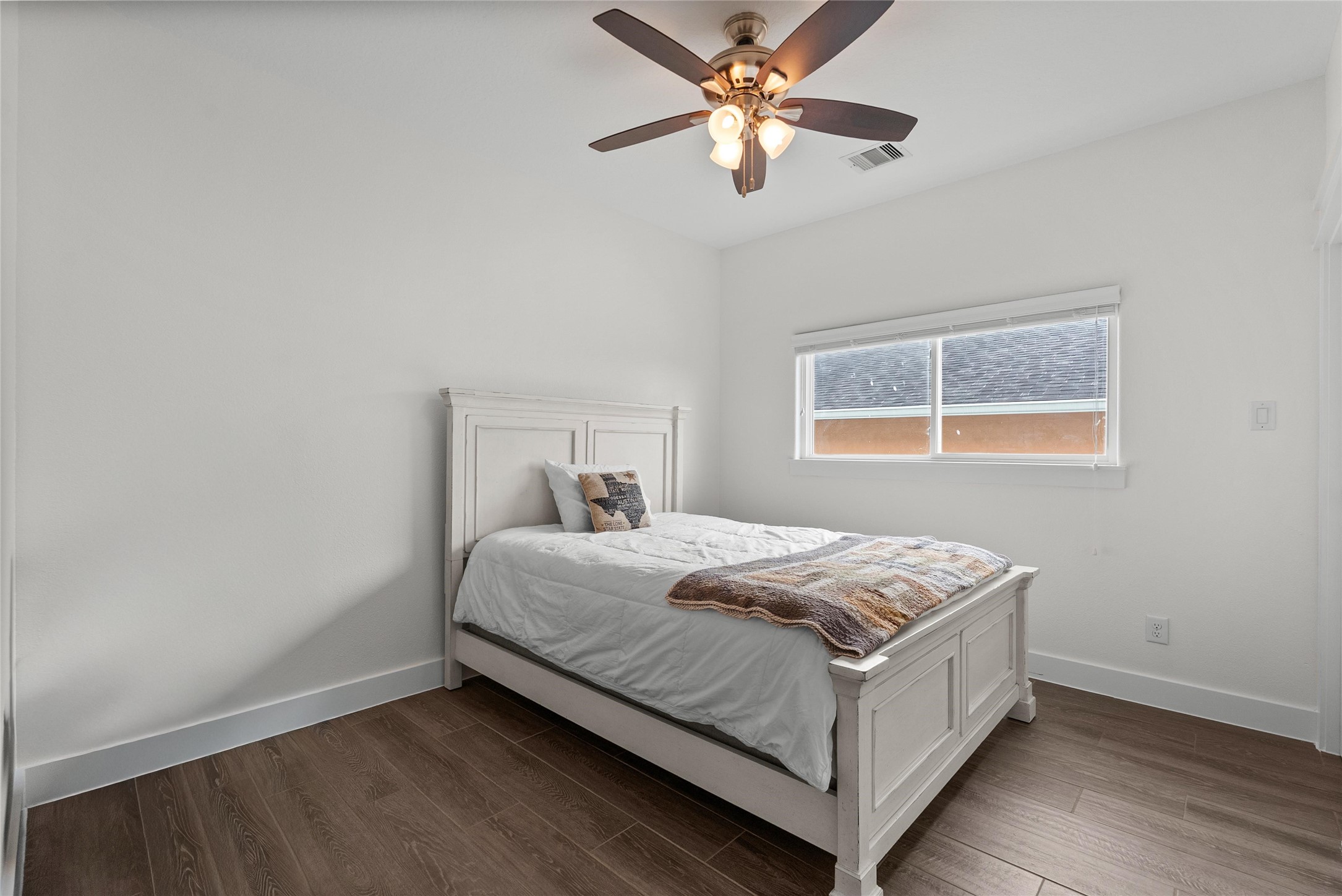 1227 23rd Street Property Photo 27