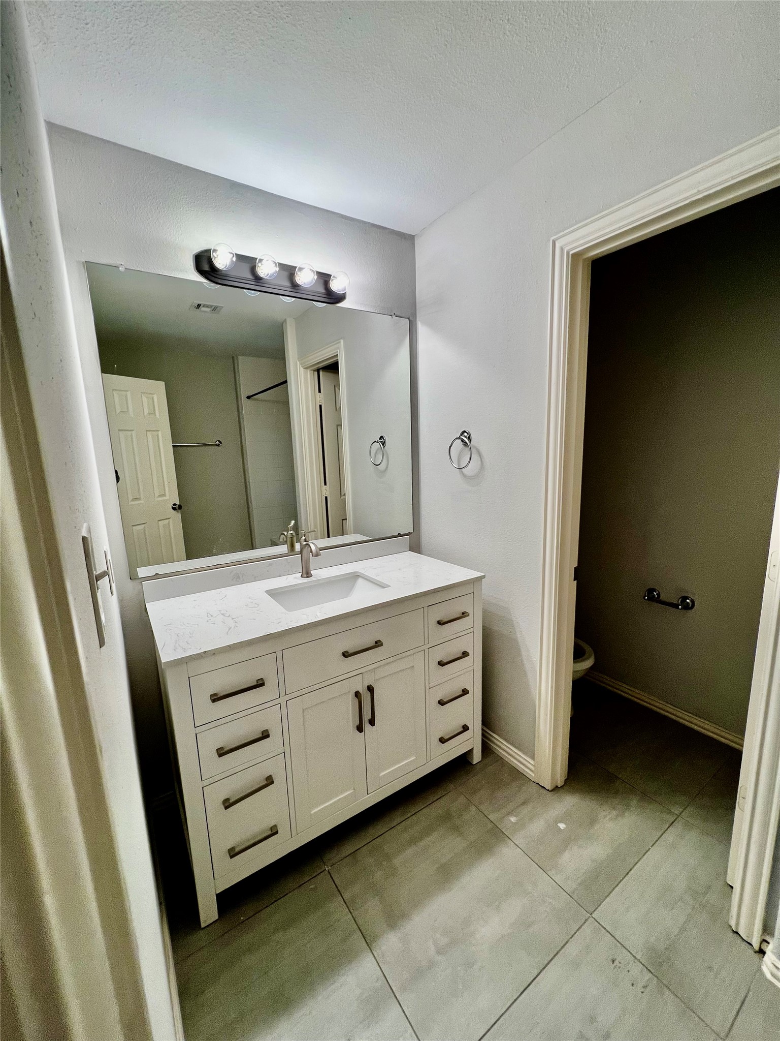 12422 Sunlit Wood Way Property Photo 13
