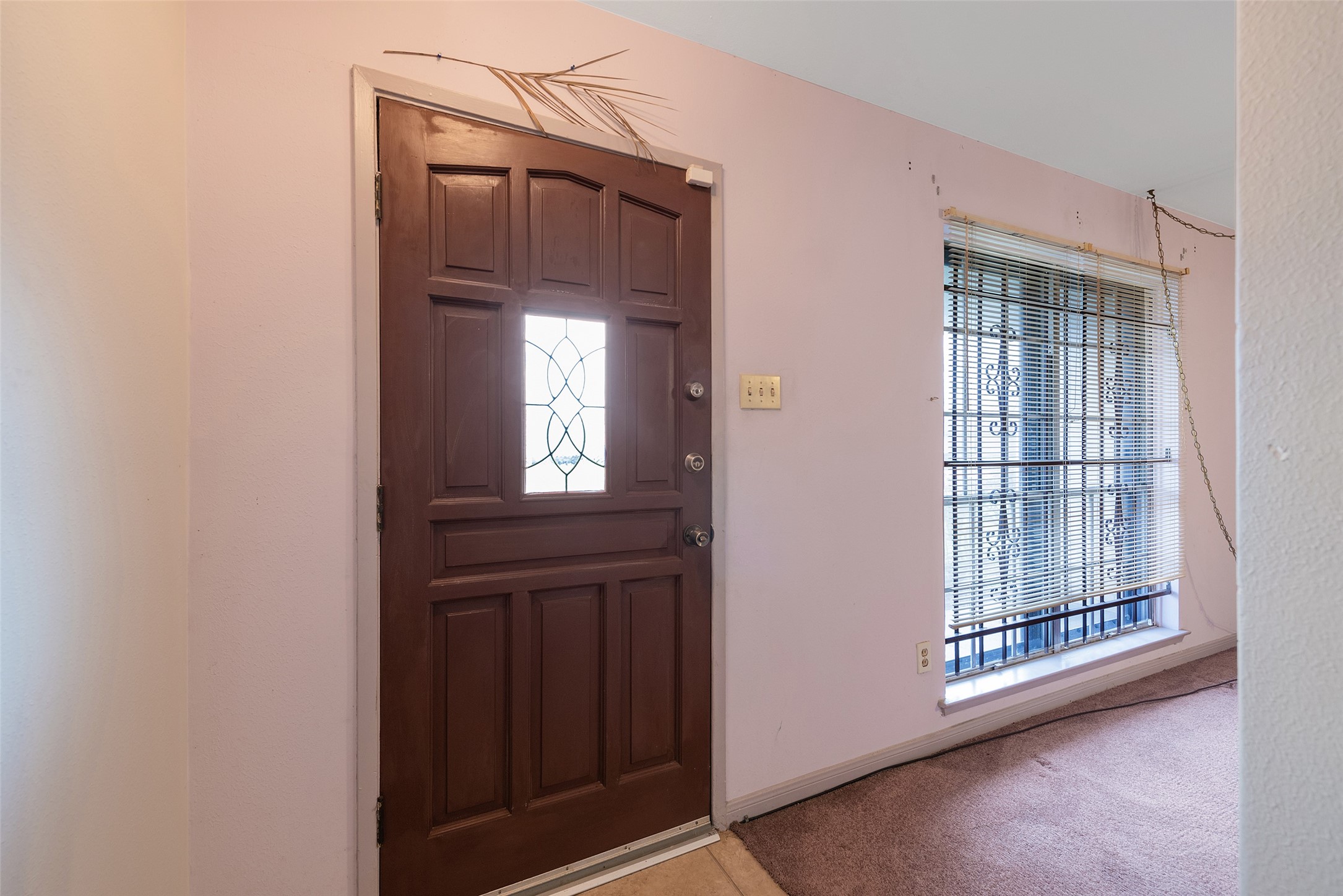 6046 Harbrook Drive Property Photo 4