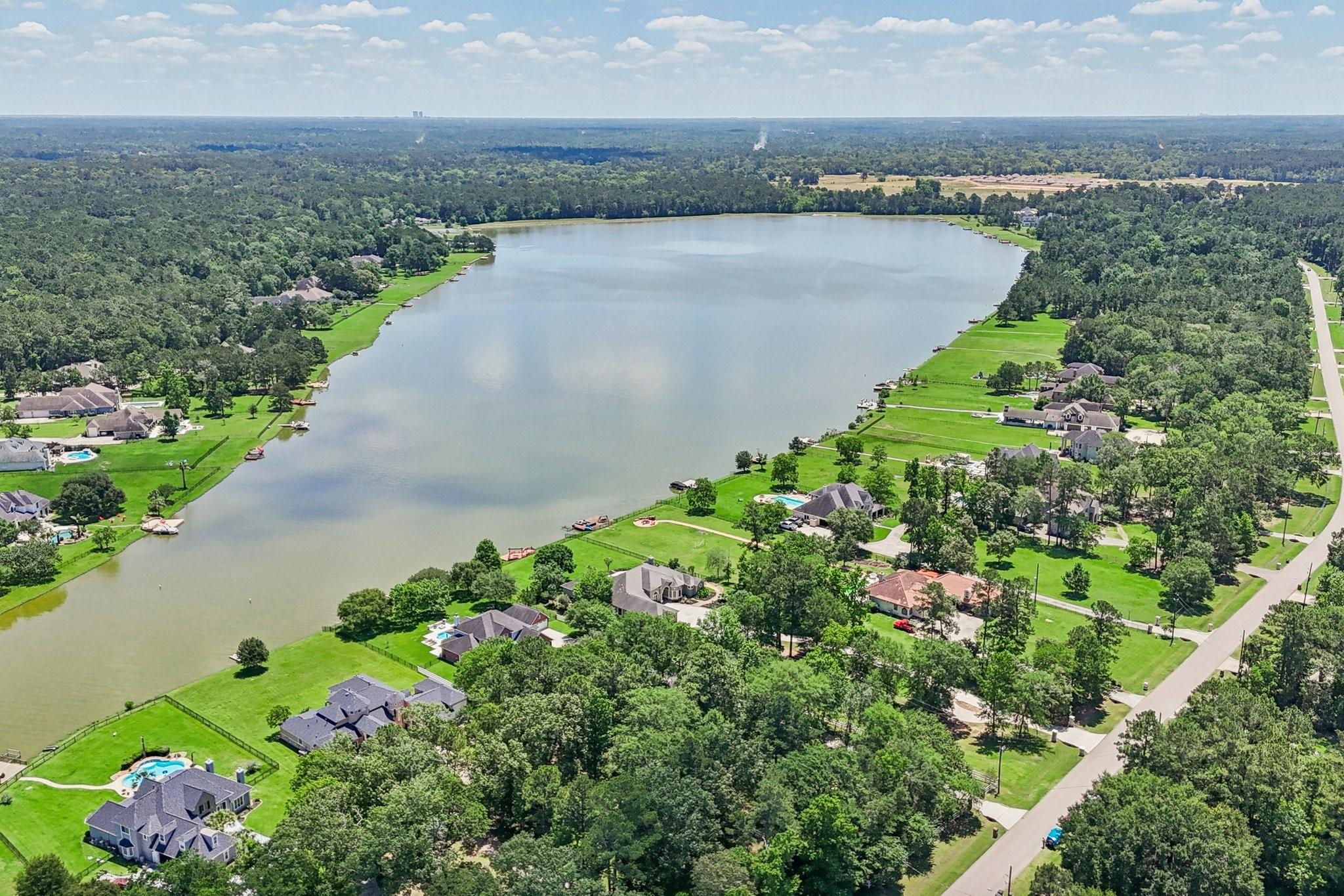 32318 Spinnaker Run, Magnolia Tx 77354 Property Photo 6
