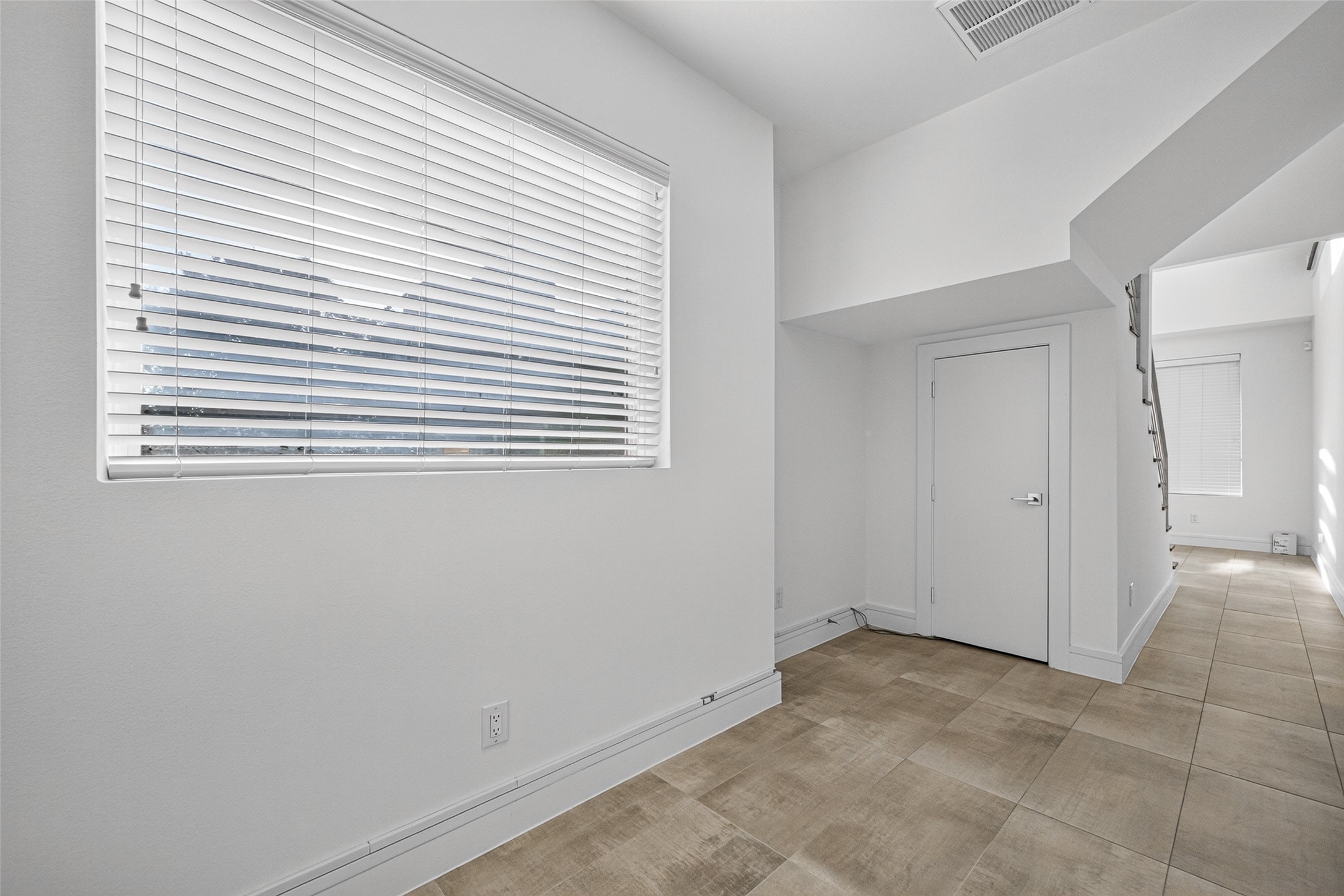 1317 Lakin Street Property Photo 12