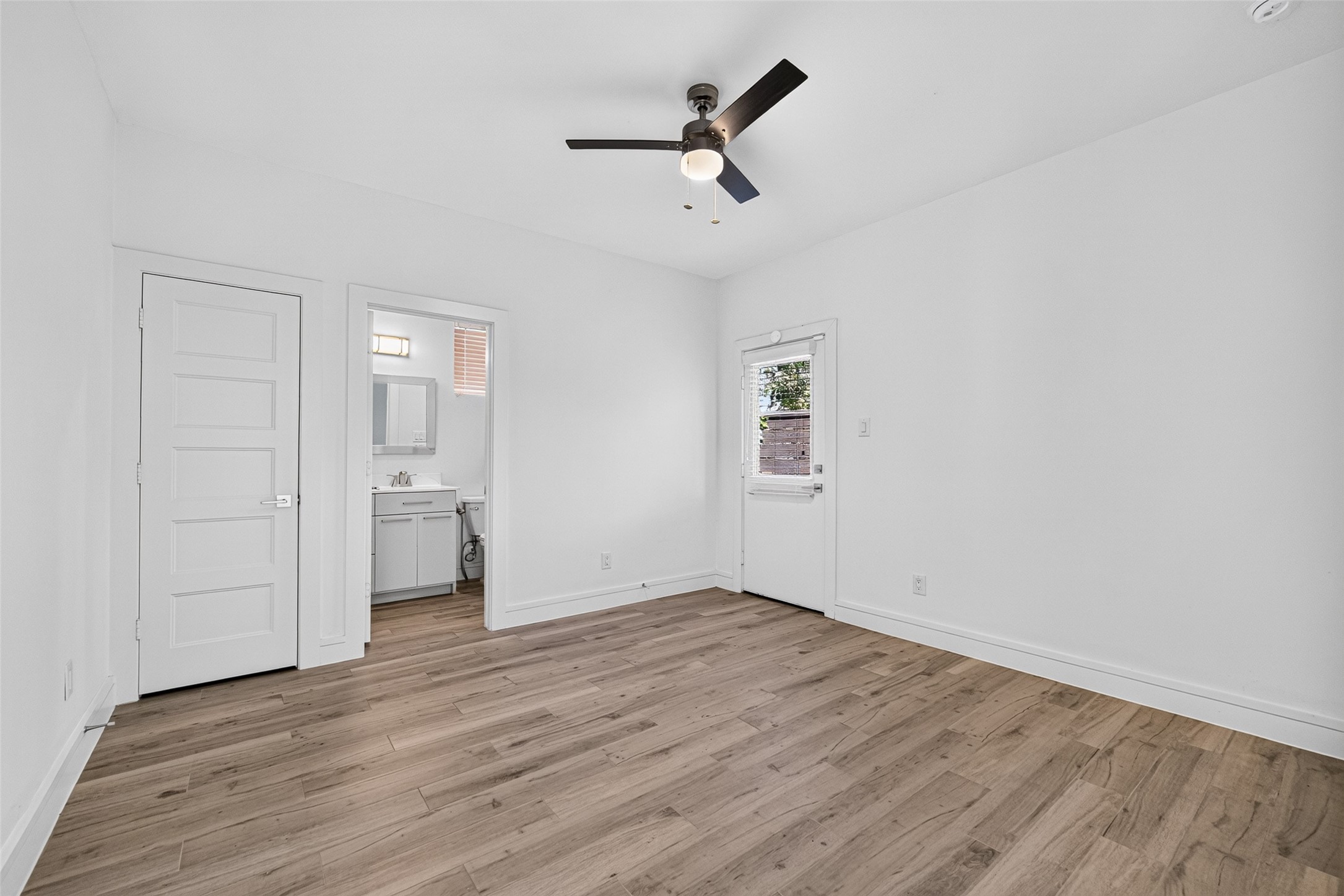 1317 Lakin Street Property Photo 13