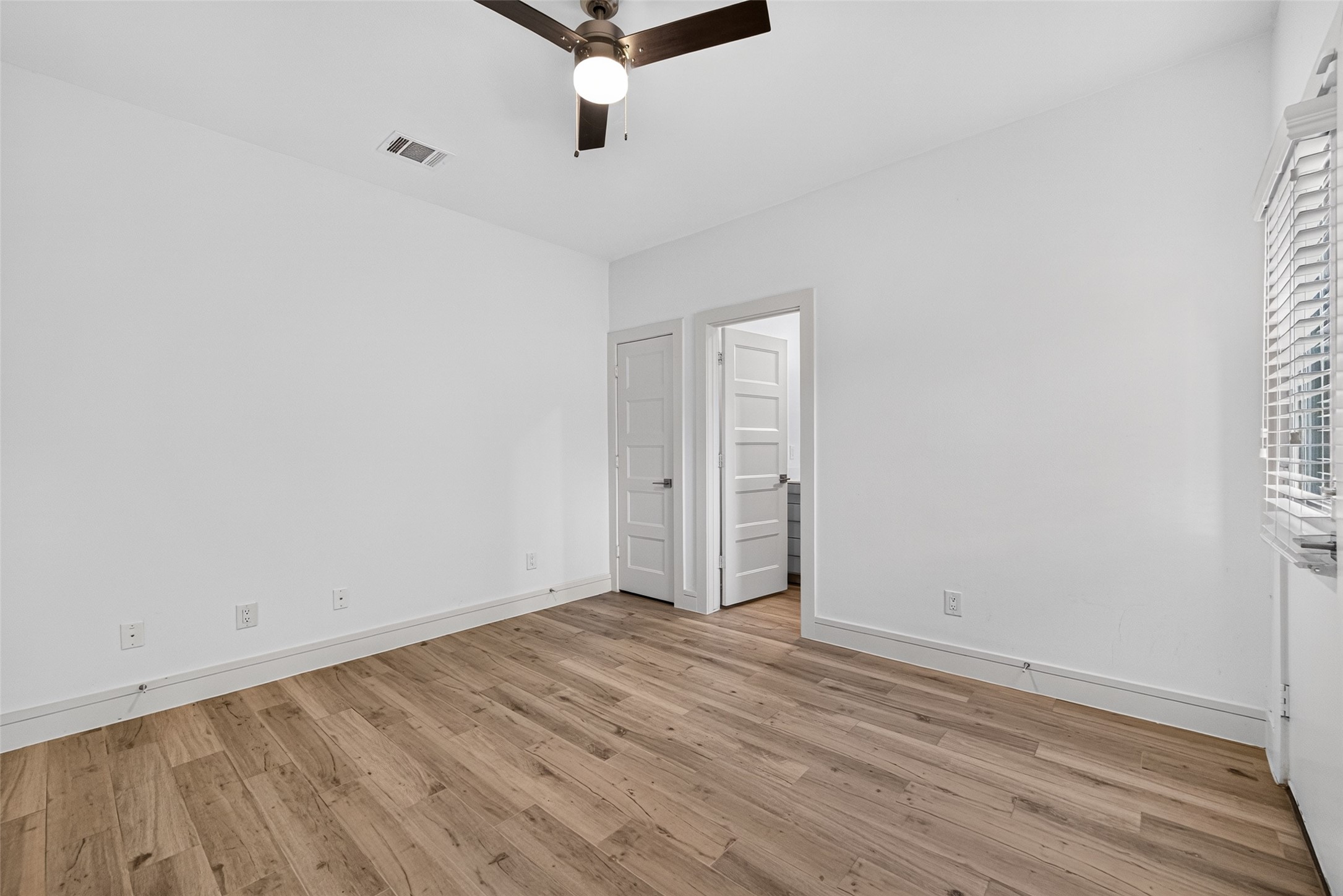 1317 Lakin Street Property Photo 14