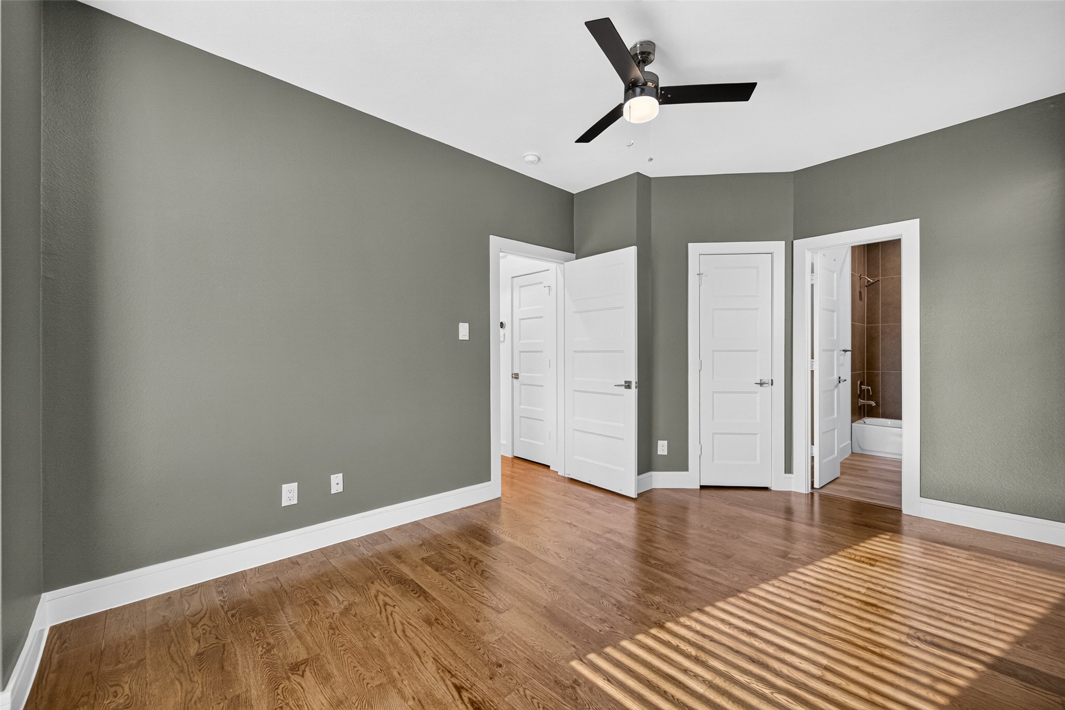 1317 Lakin Street Property Photo 38