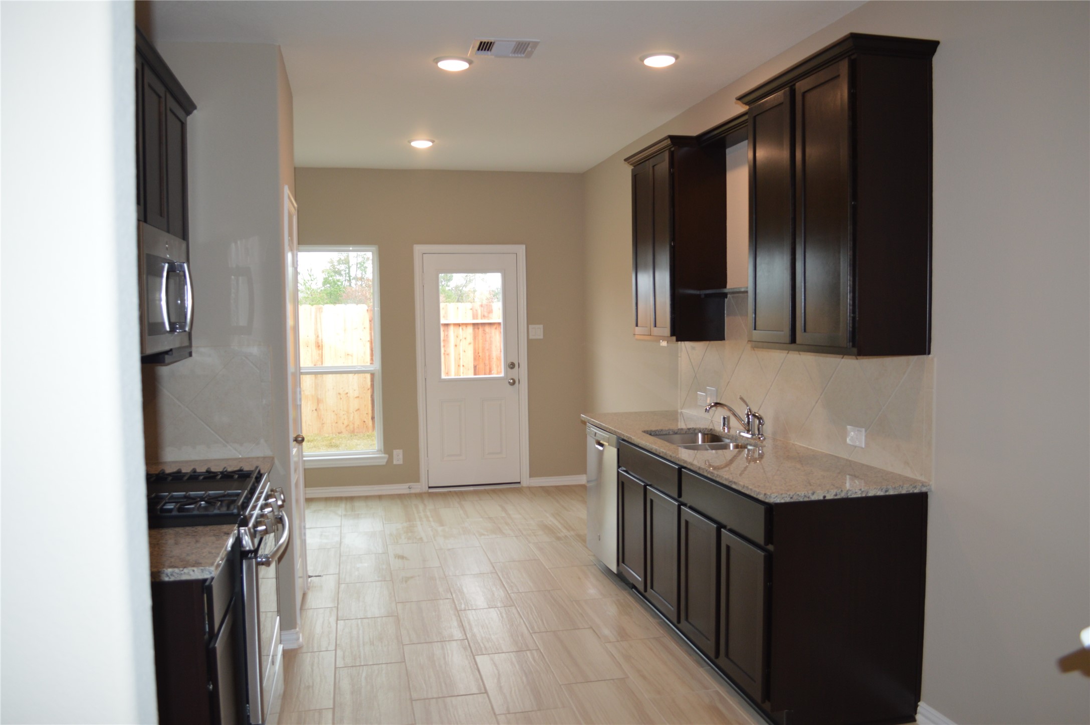 3230 Harmony Creek Lane Property Photo 3