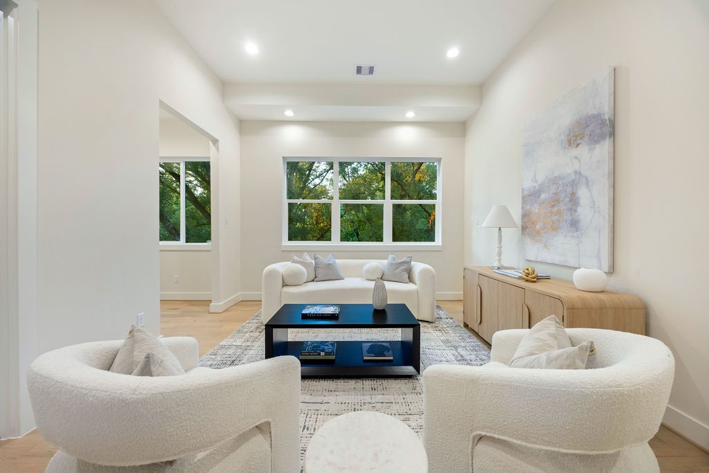 5535 Birdwood Road Property Photo 6