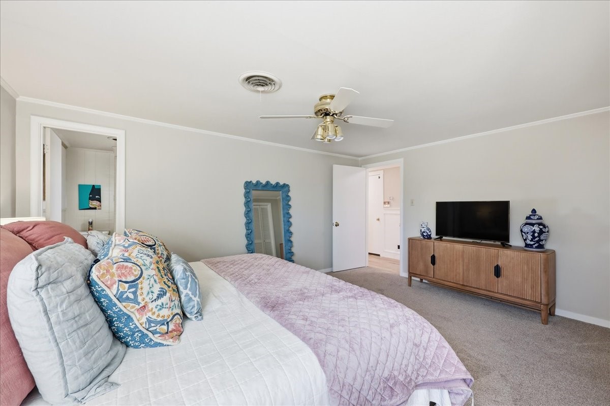 1540 Infinity Lane Property Photo 30