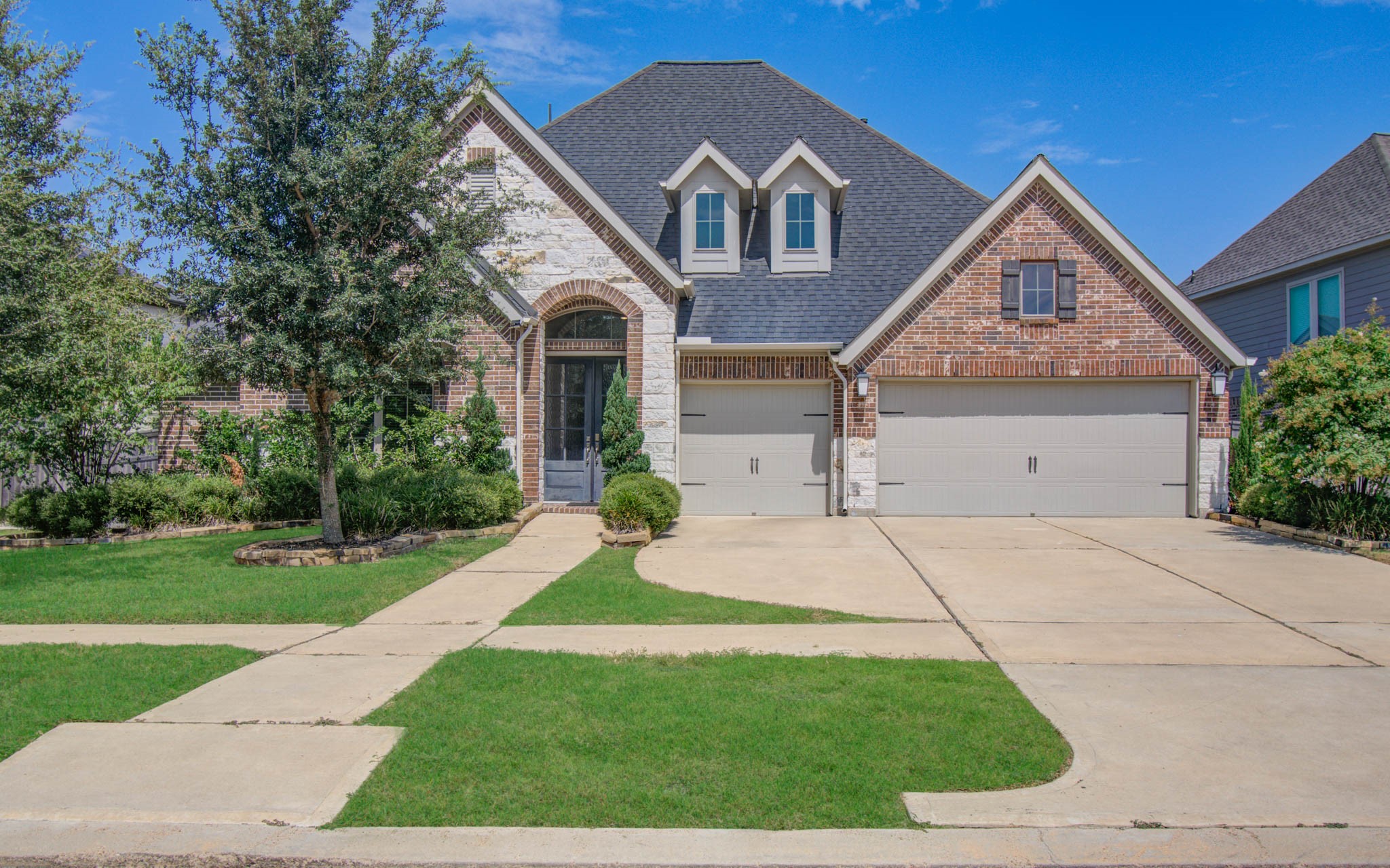28518 Jade Springs Lane Property Photo 1