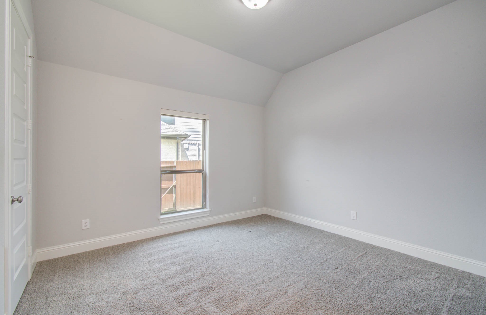28518 Jade Springs Lane Property Photo 12