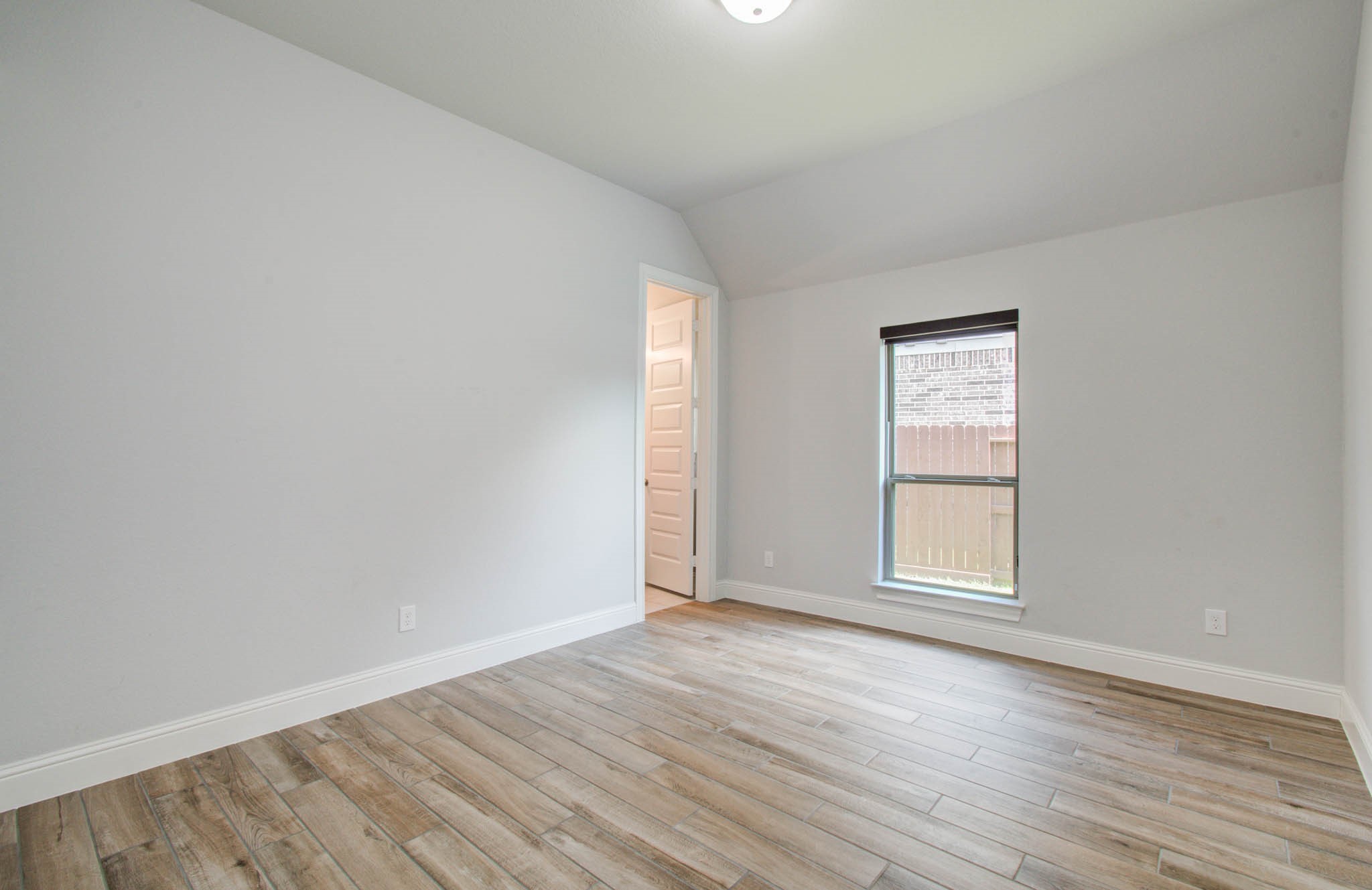 28518 Jade Springs Lane Property Photo 21