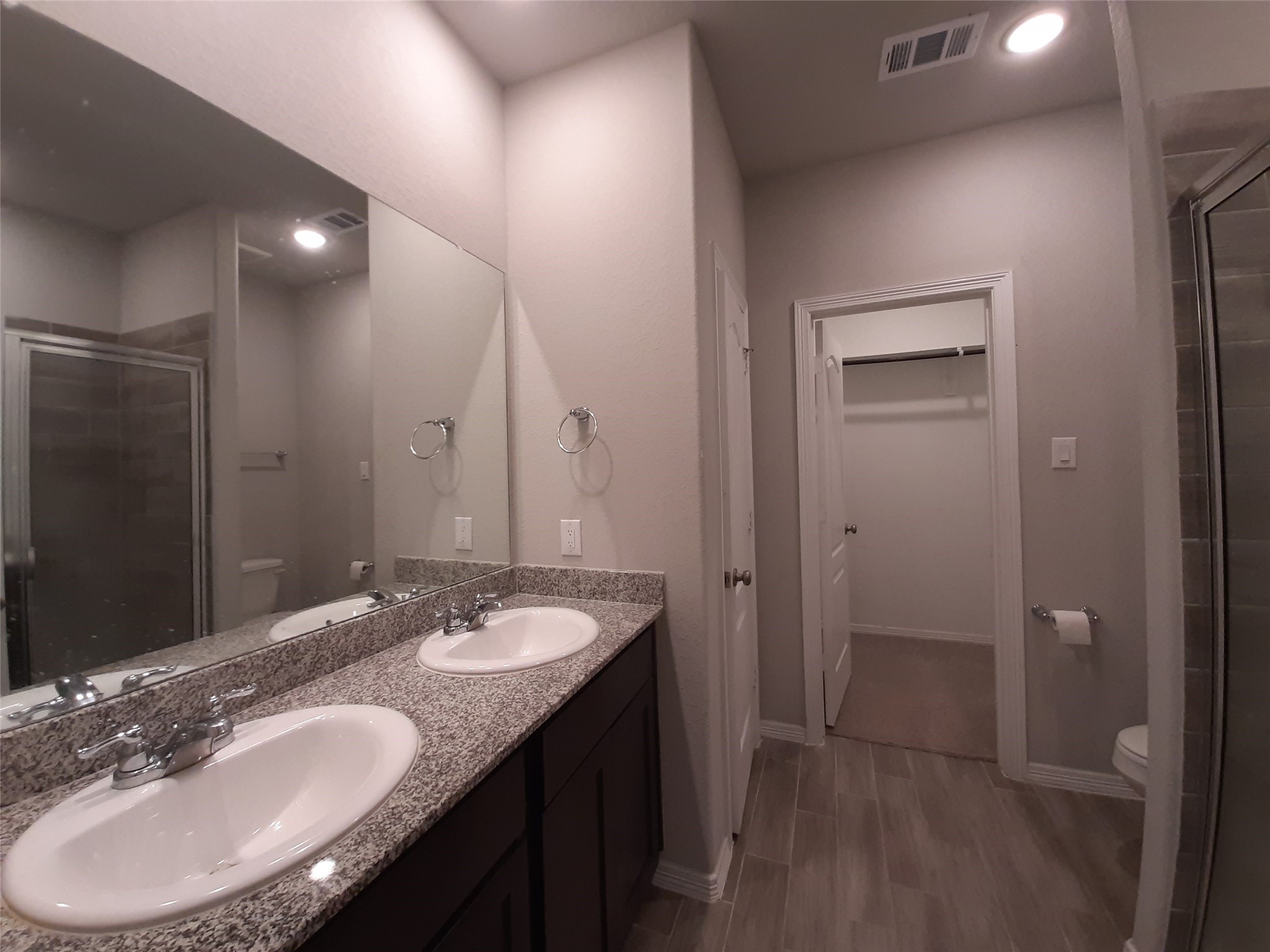 919 Redinger Ridge Drive Property Photo 12