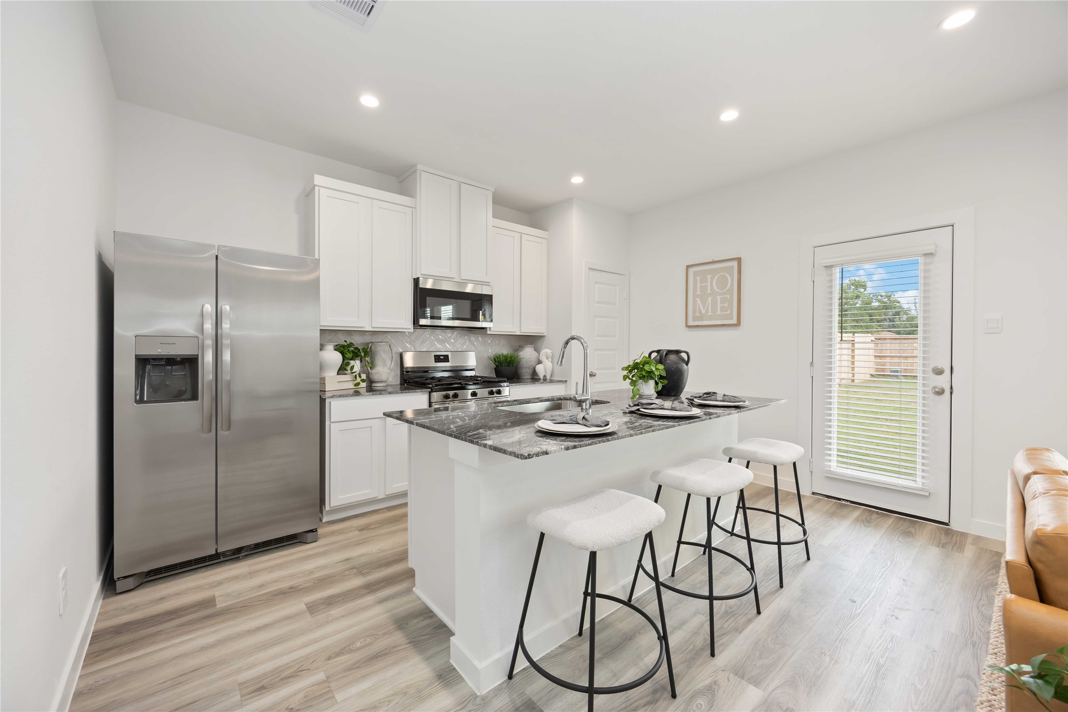 2811 Milton Lodge Lane Property Photo 5