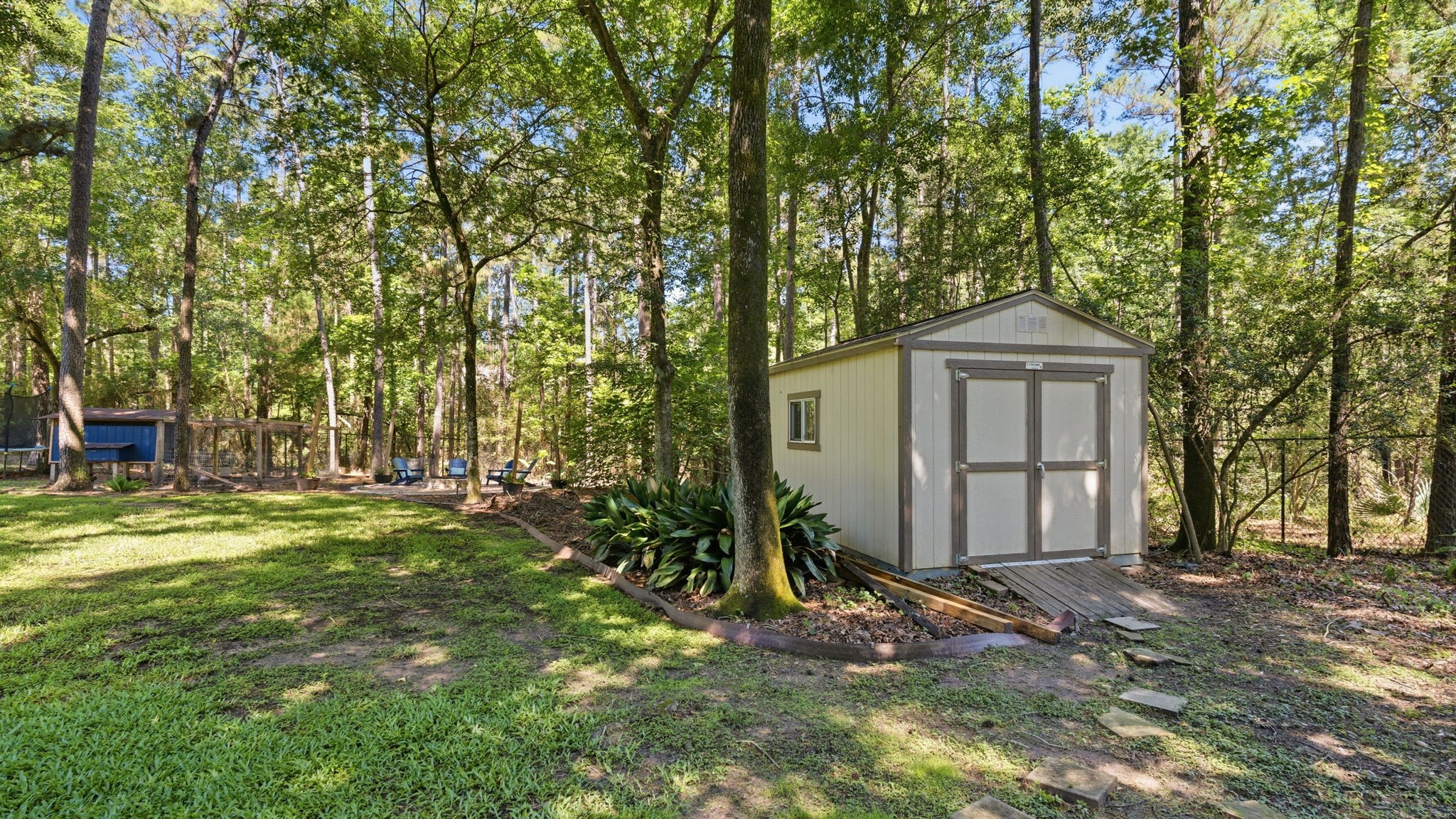 39 Creek Forest Lane Property Photo 49