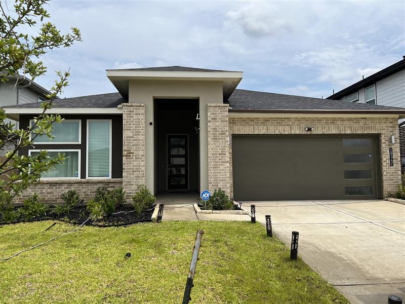 28442 Hazel Trail Property Photo 1