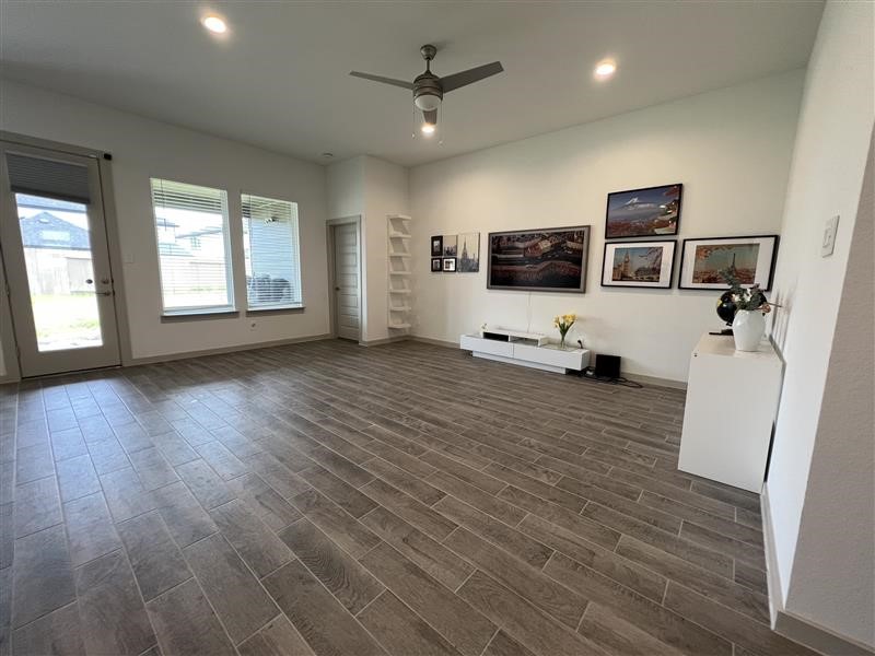 28442 Hazel Trail Property Photo 8
