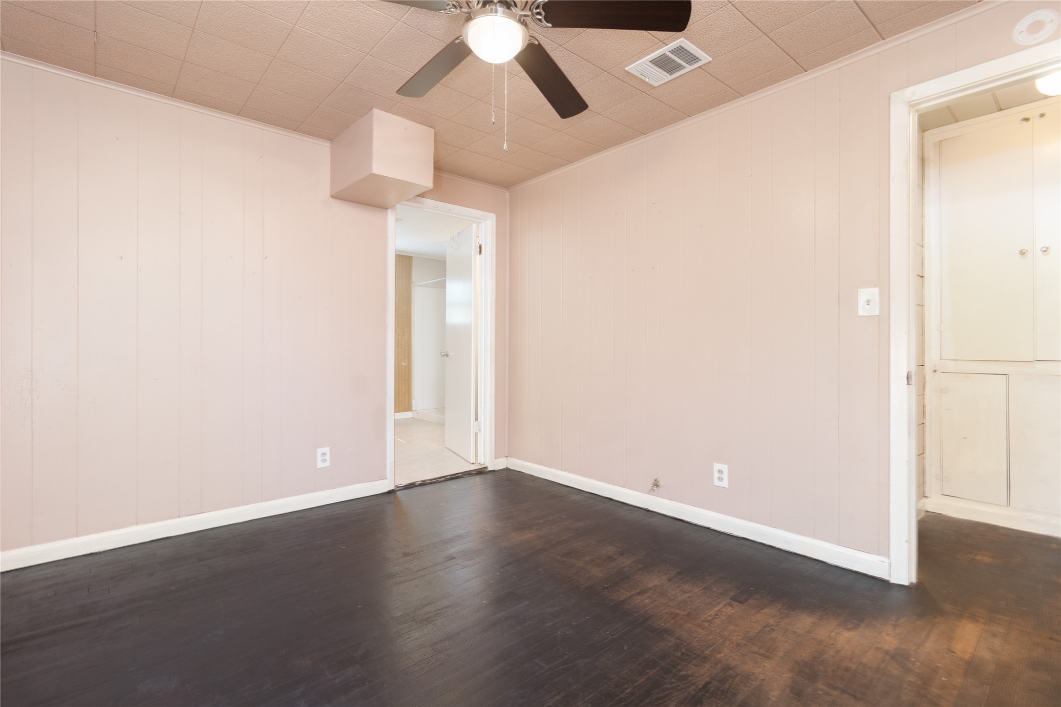 4425 Harding Drive Property Photo 16
