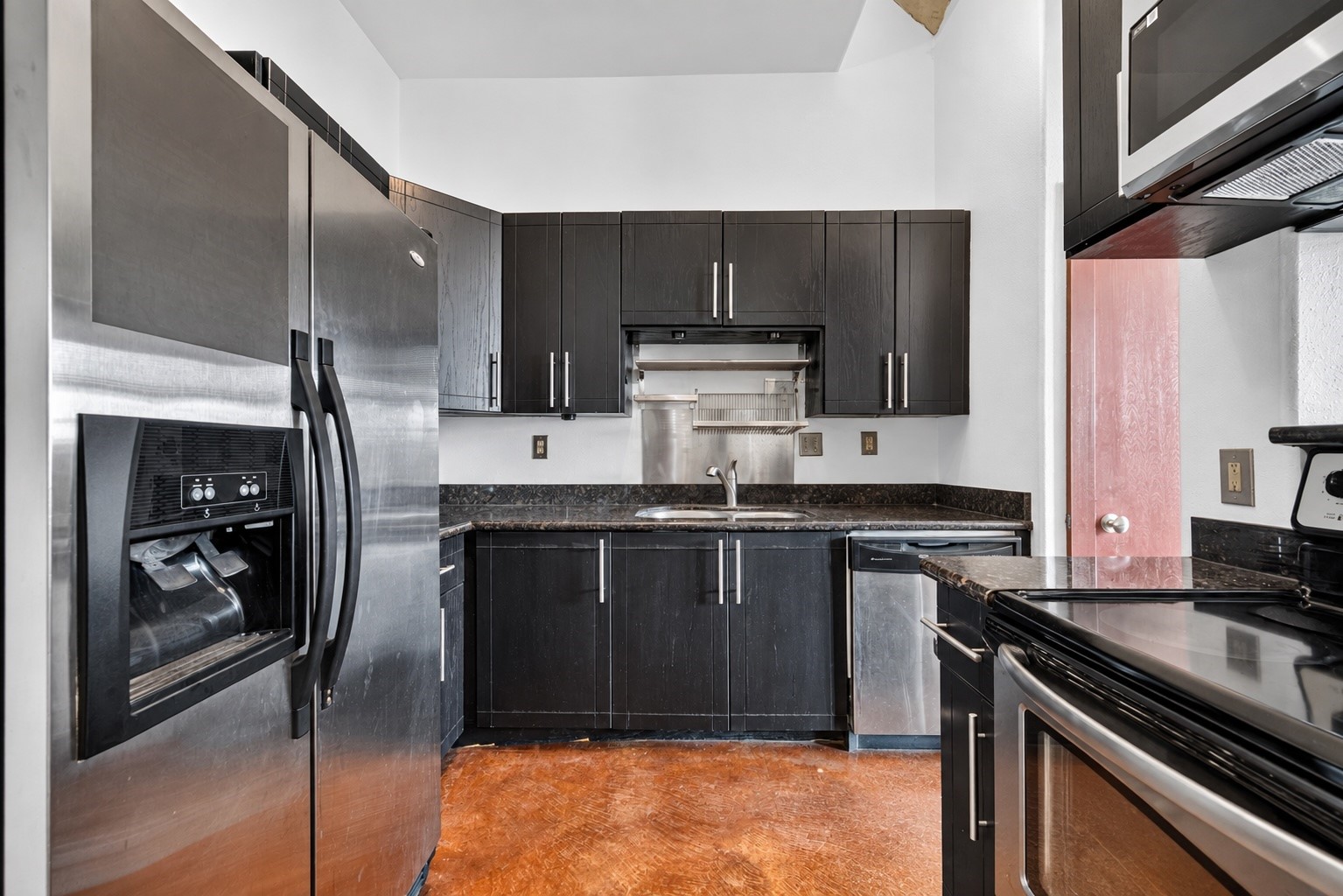 2205 Mckinney Street 306 Property Photo 17