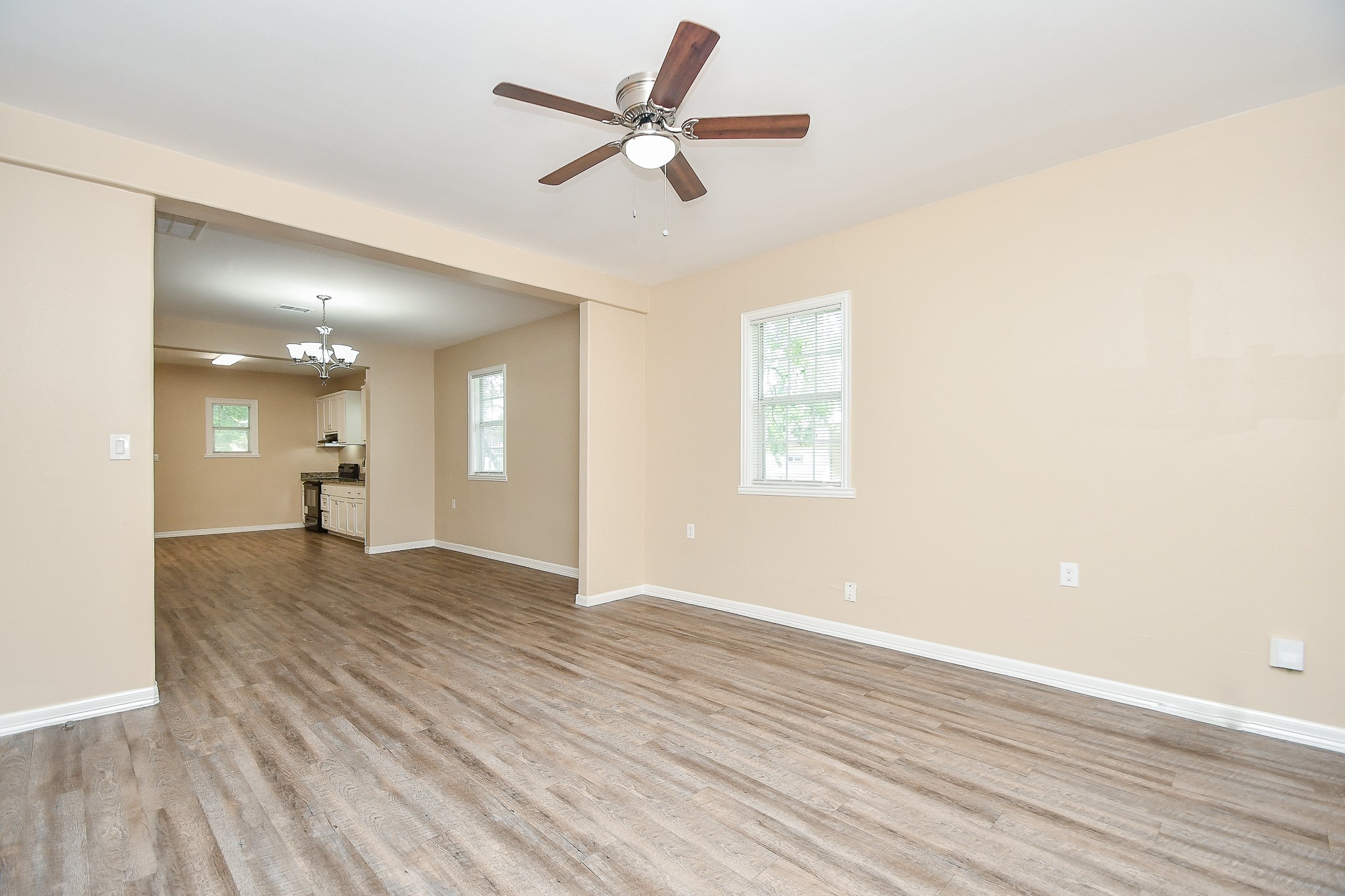 4301 Gregory Street Property Photo 2