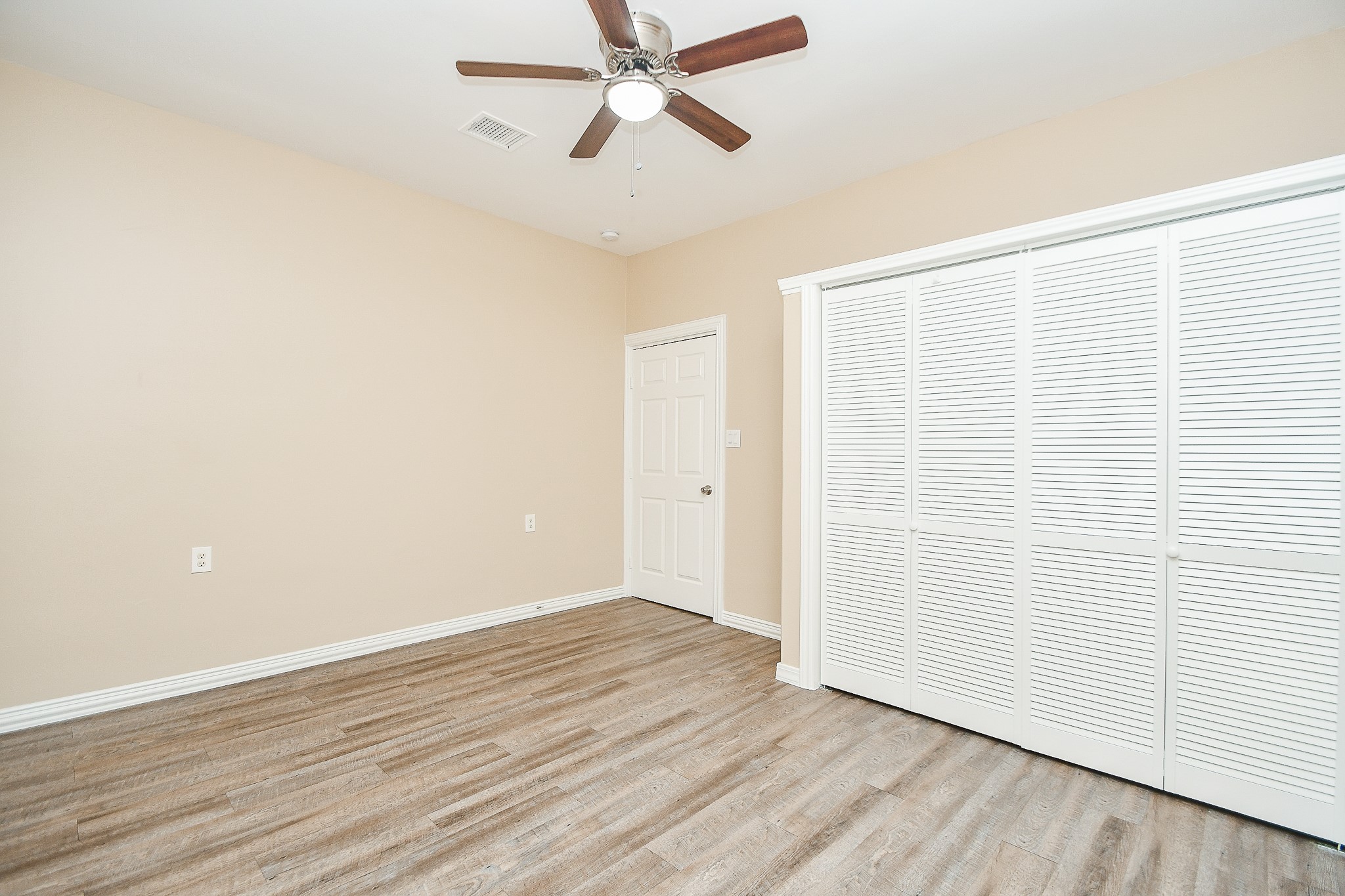 4301 Gregory Street Property Photo 20