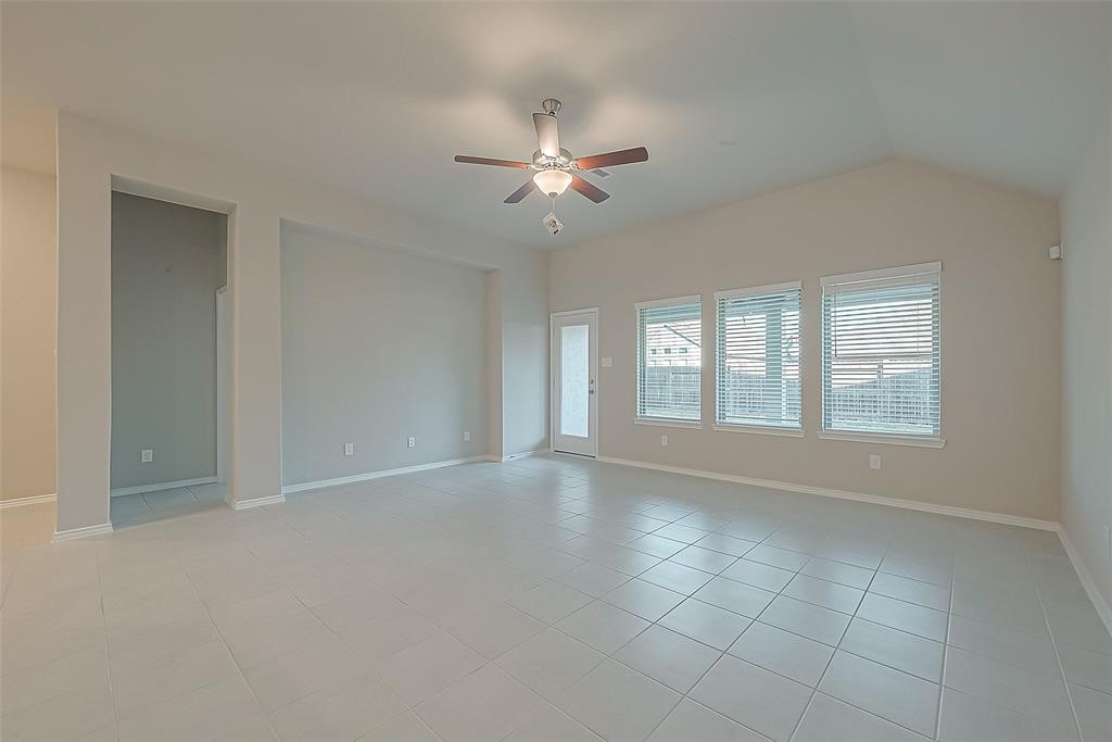 1306 Vinter Meadows Lane Property Photo 8