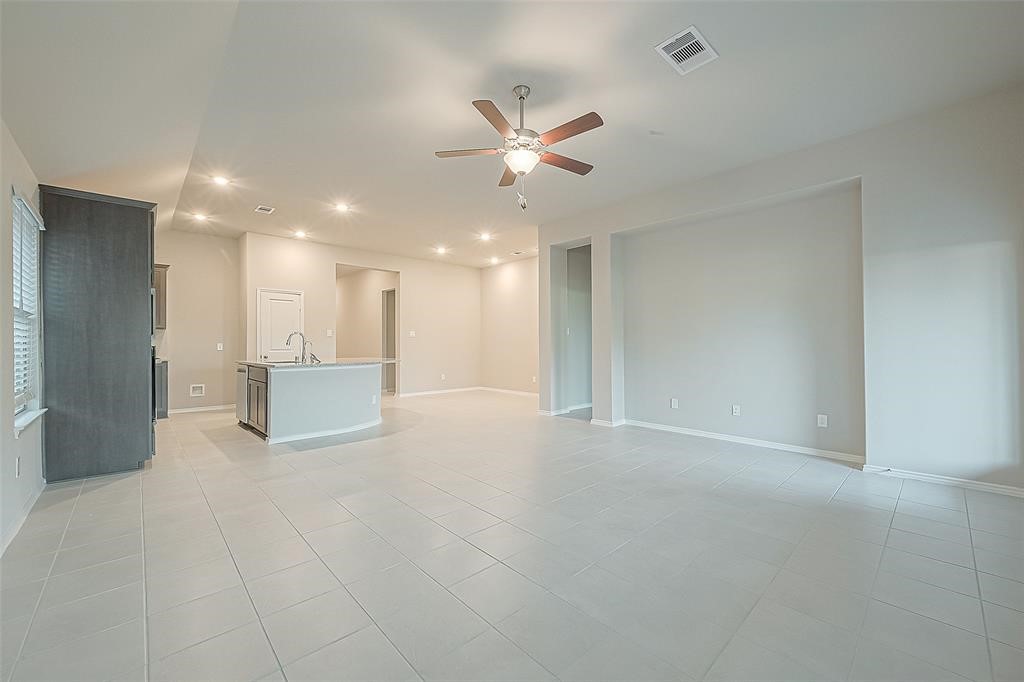 1306 Vinter Meadows Lane Property Photo 9