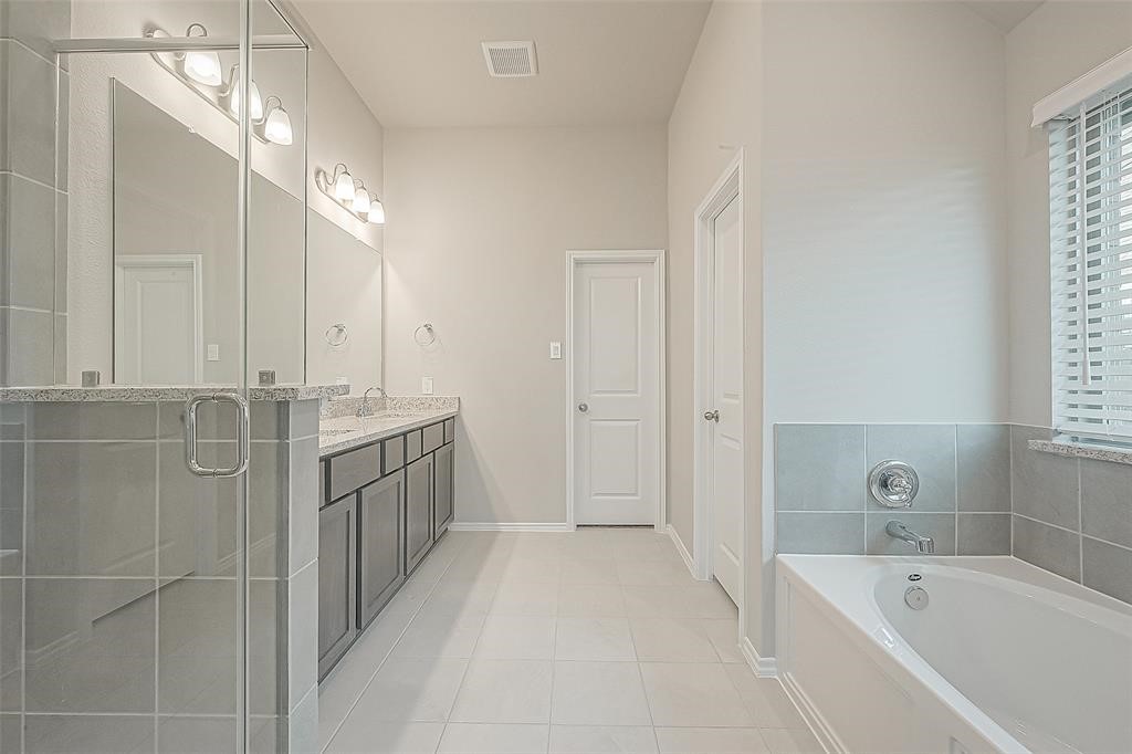 1306 Vinter Meadows Lane Property Photo 38