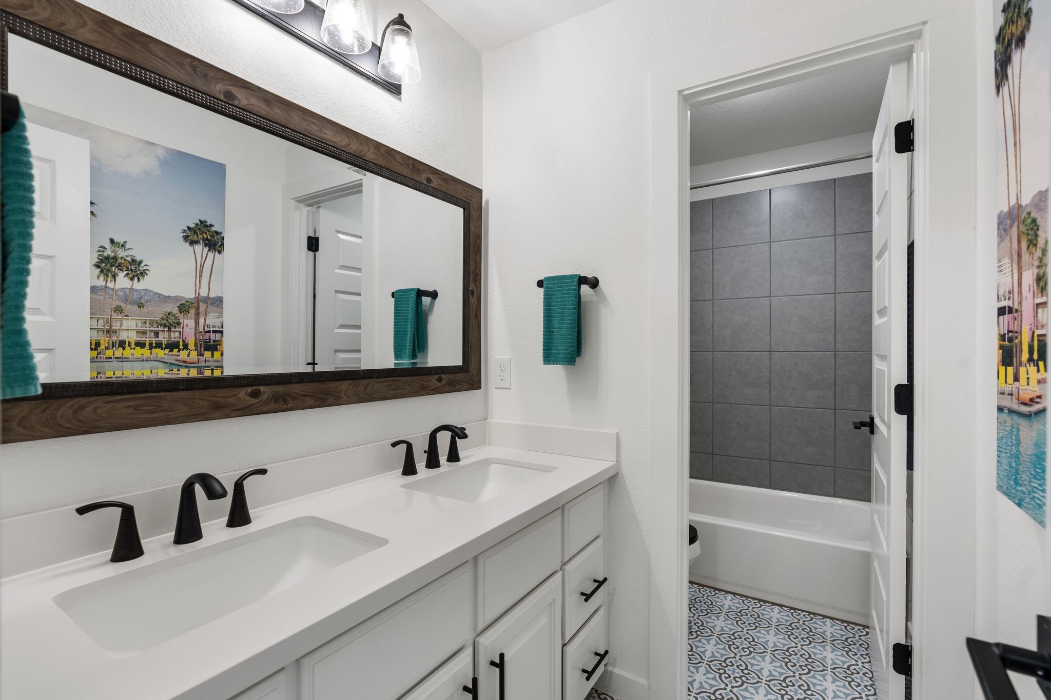 8815 Autumn Pine Drive Property Photo 25