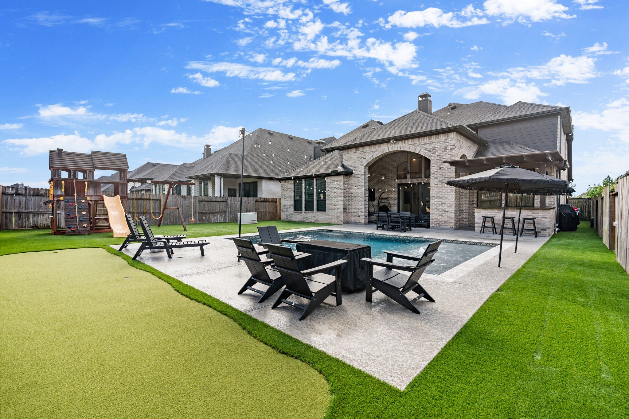 8815 Autumn Pine Drive Property Photo 35