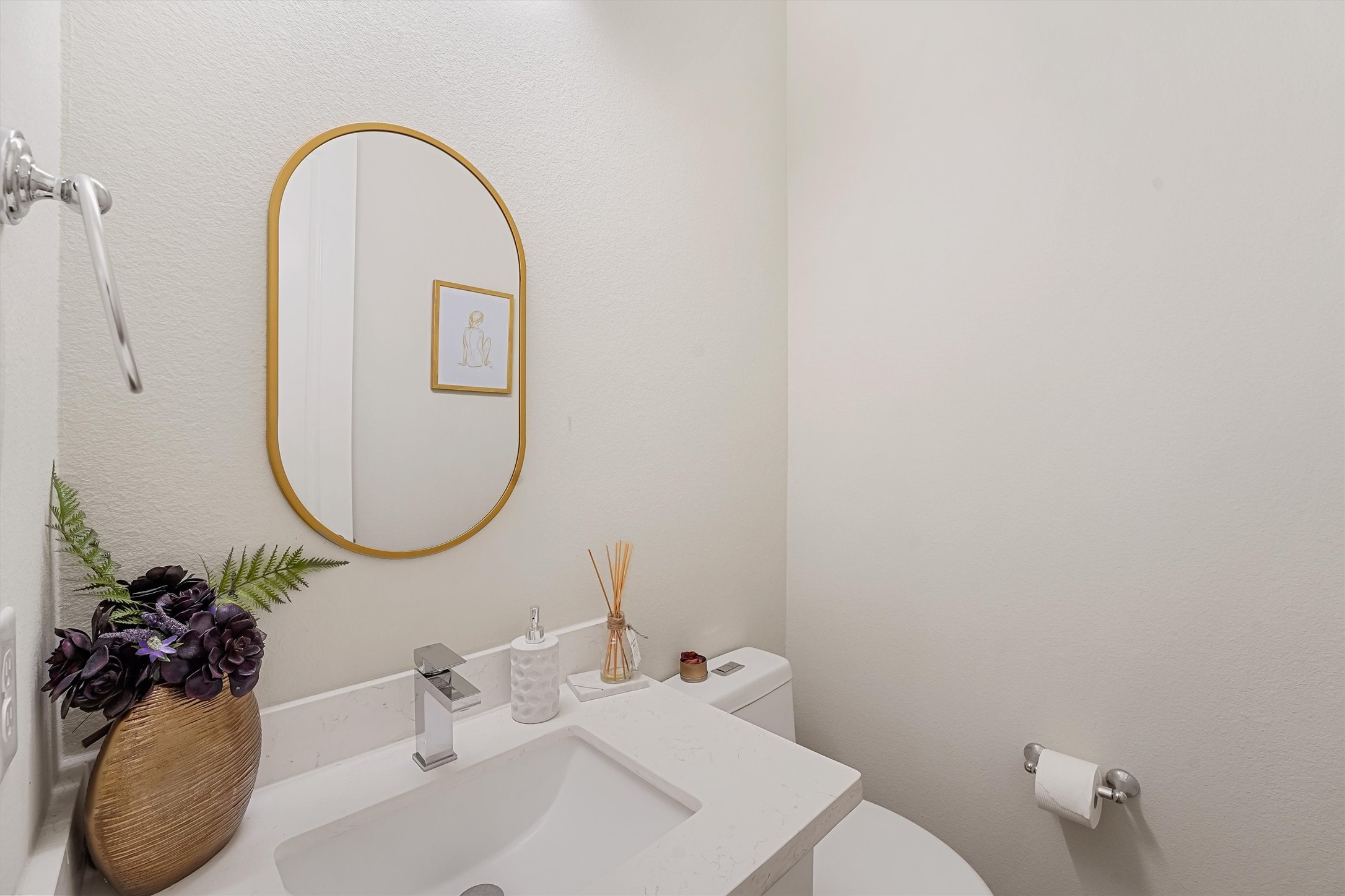 5209 Allen Street I Property Photo 6