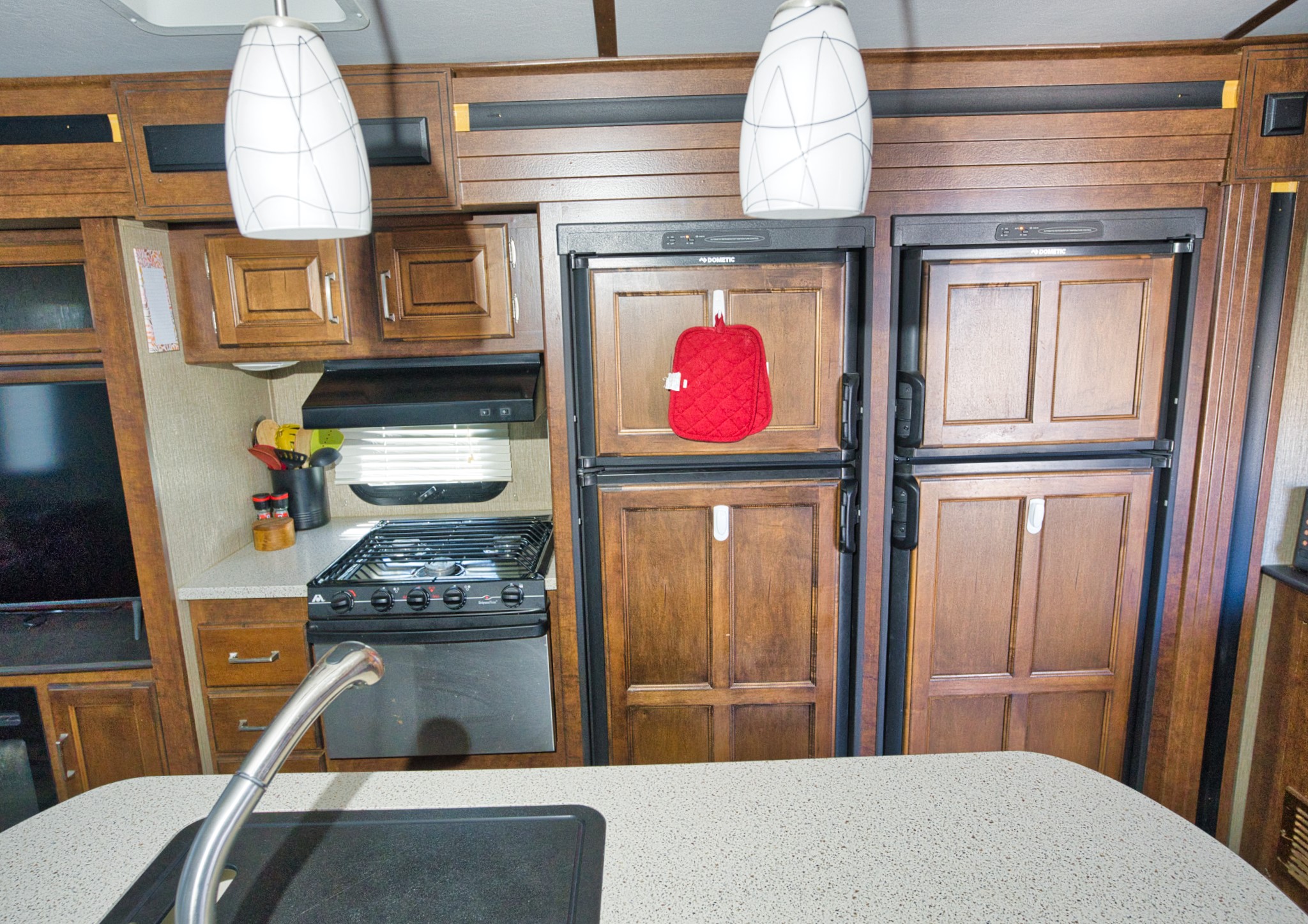 1204 Blue Water Boulevard Property Photo 12