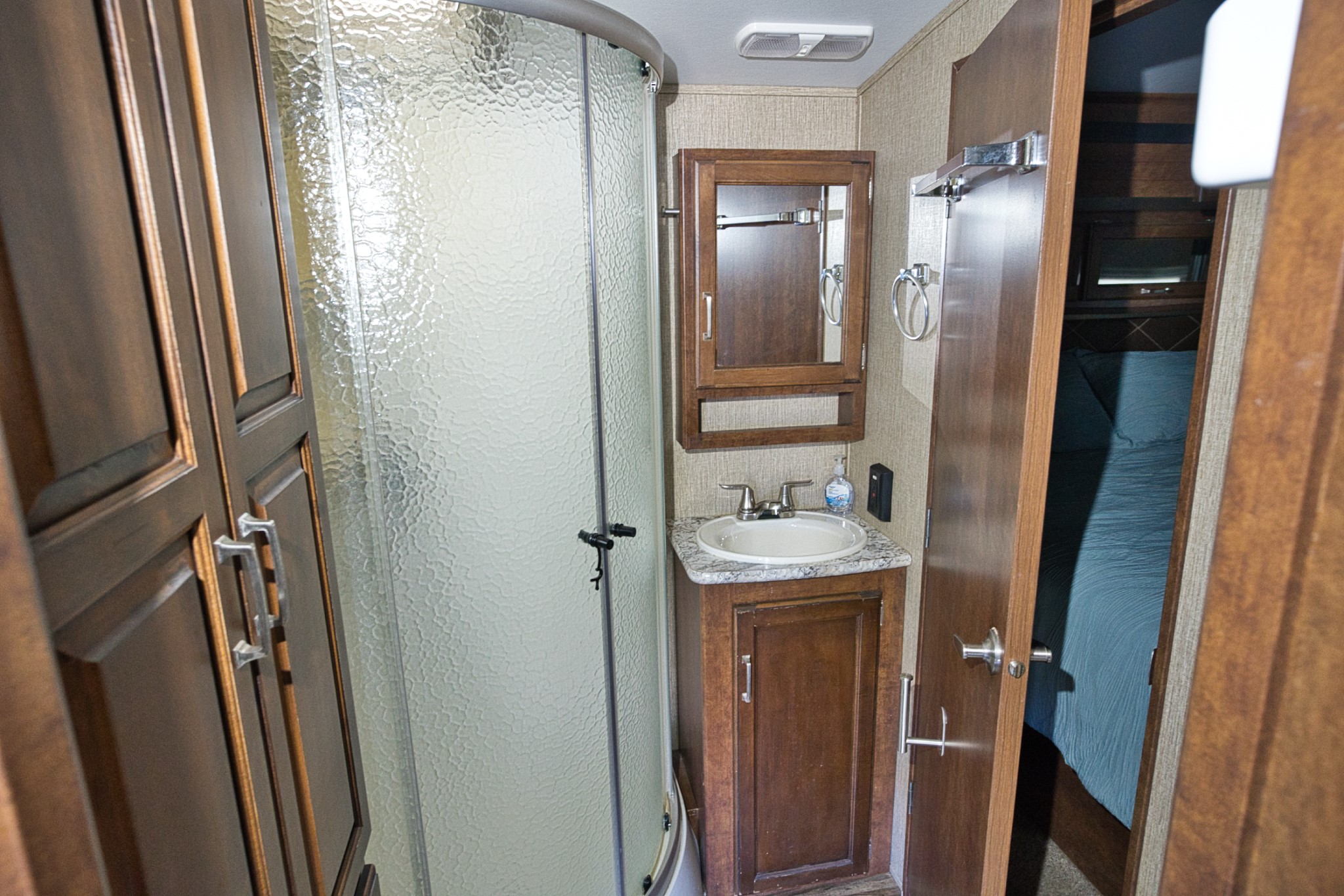 1204 Blue Water Boulevard Property Photo 16
