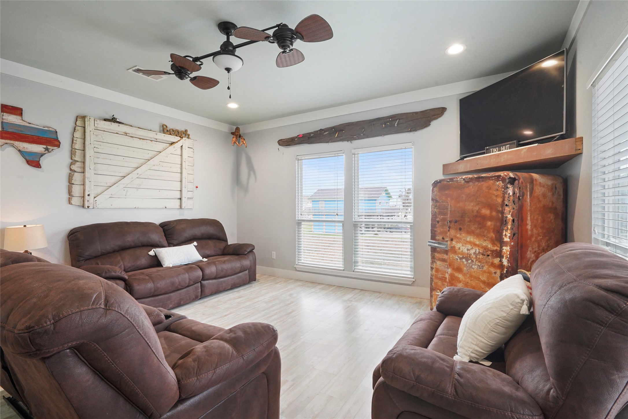 962 Driftwood Drive Property Photo 12