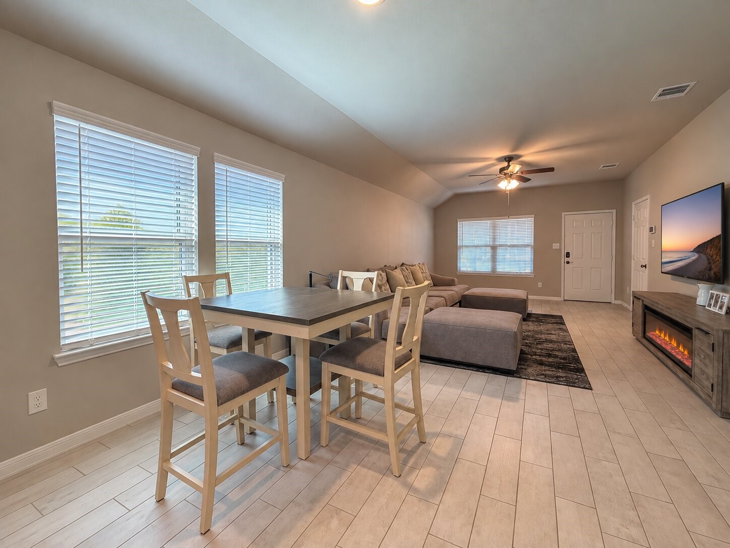 13313 Dalvay Beach Drive Property Photo 5