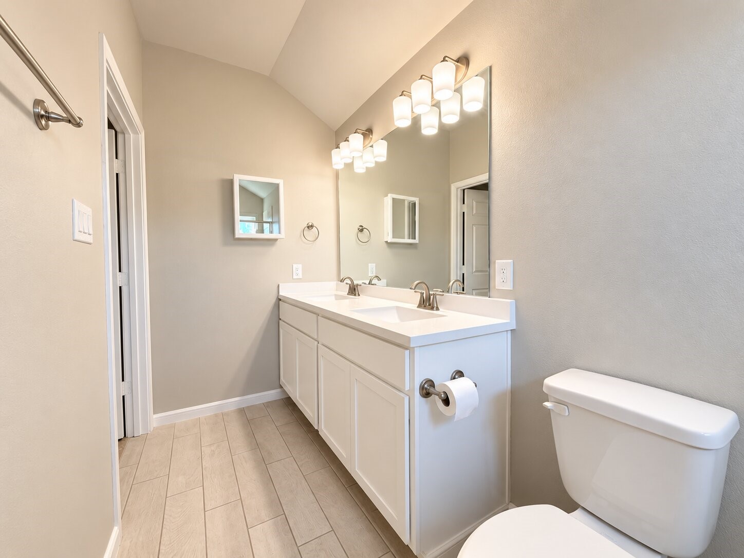 13313 Dalvay Beach Drive Property Photo 13