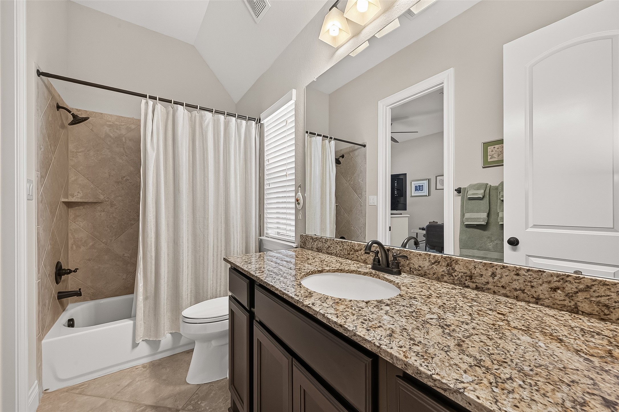 27706 Fleetwood Bend Lane Property Photo 24