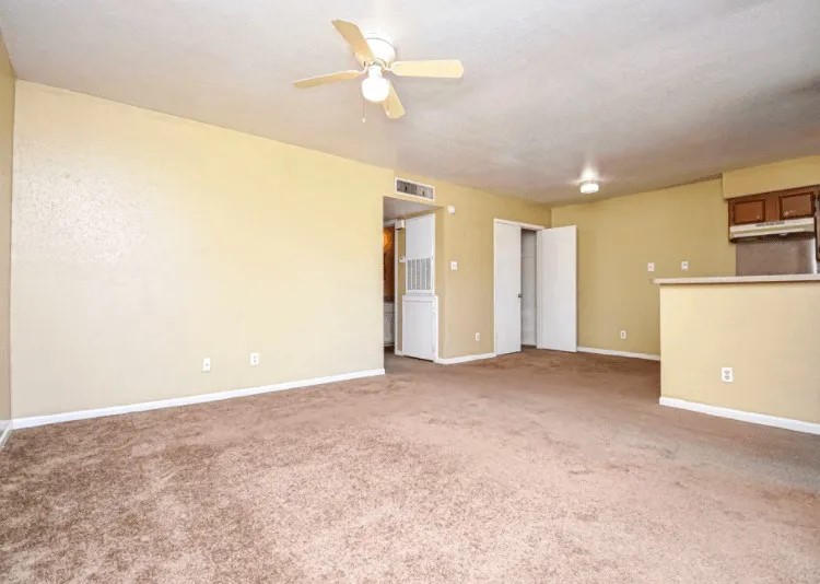 1845 5th St Property Photo 6