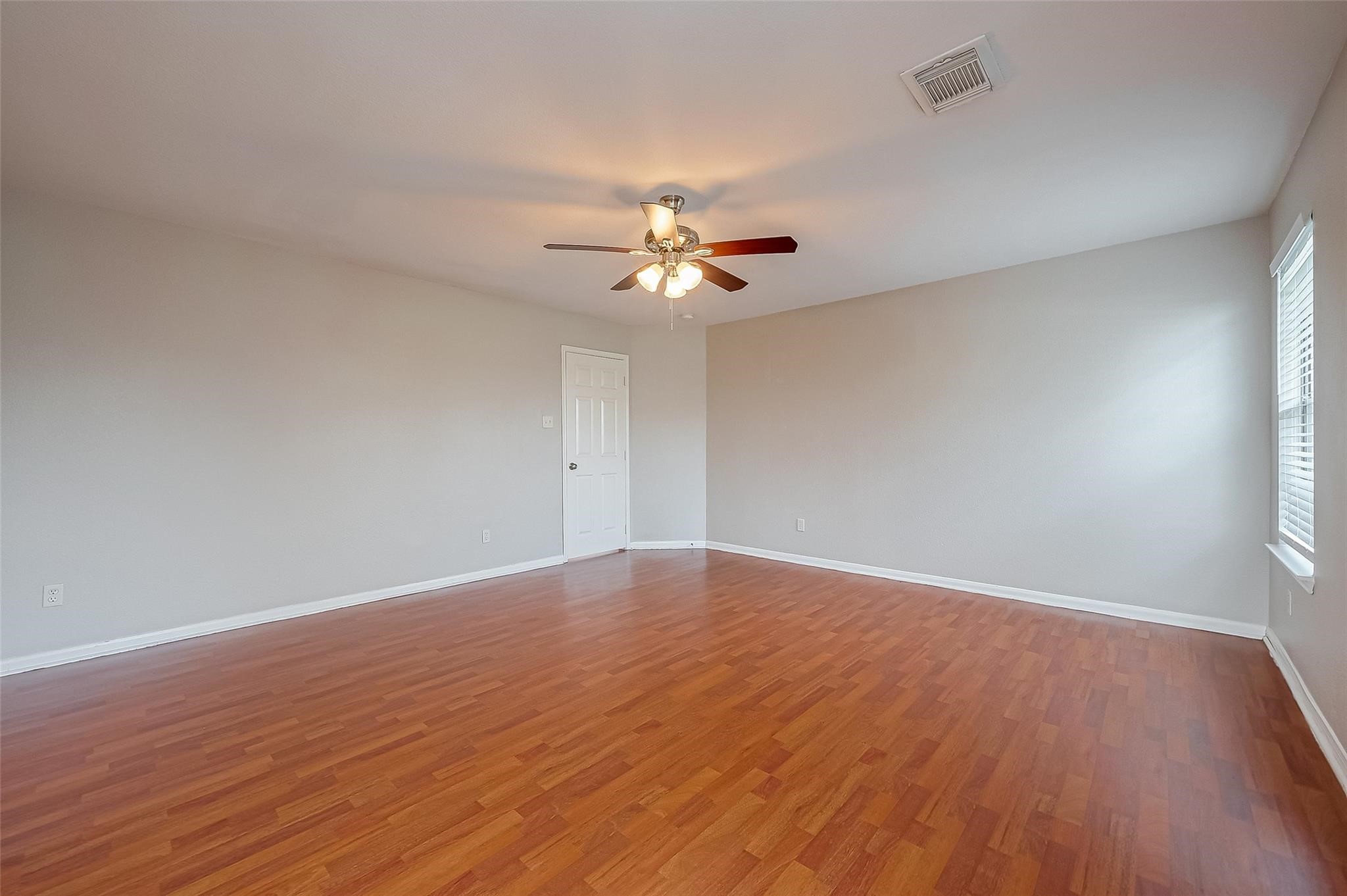 9234 Windswept Grove Drive Property Photo 13