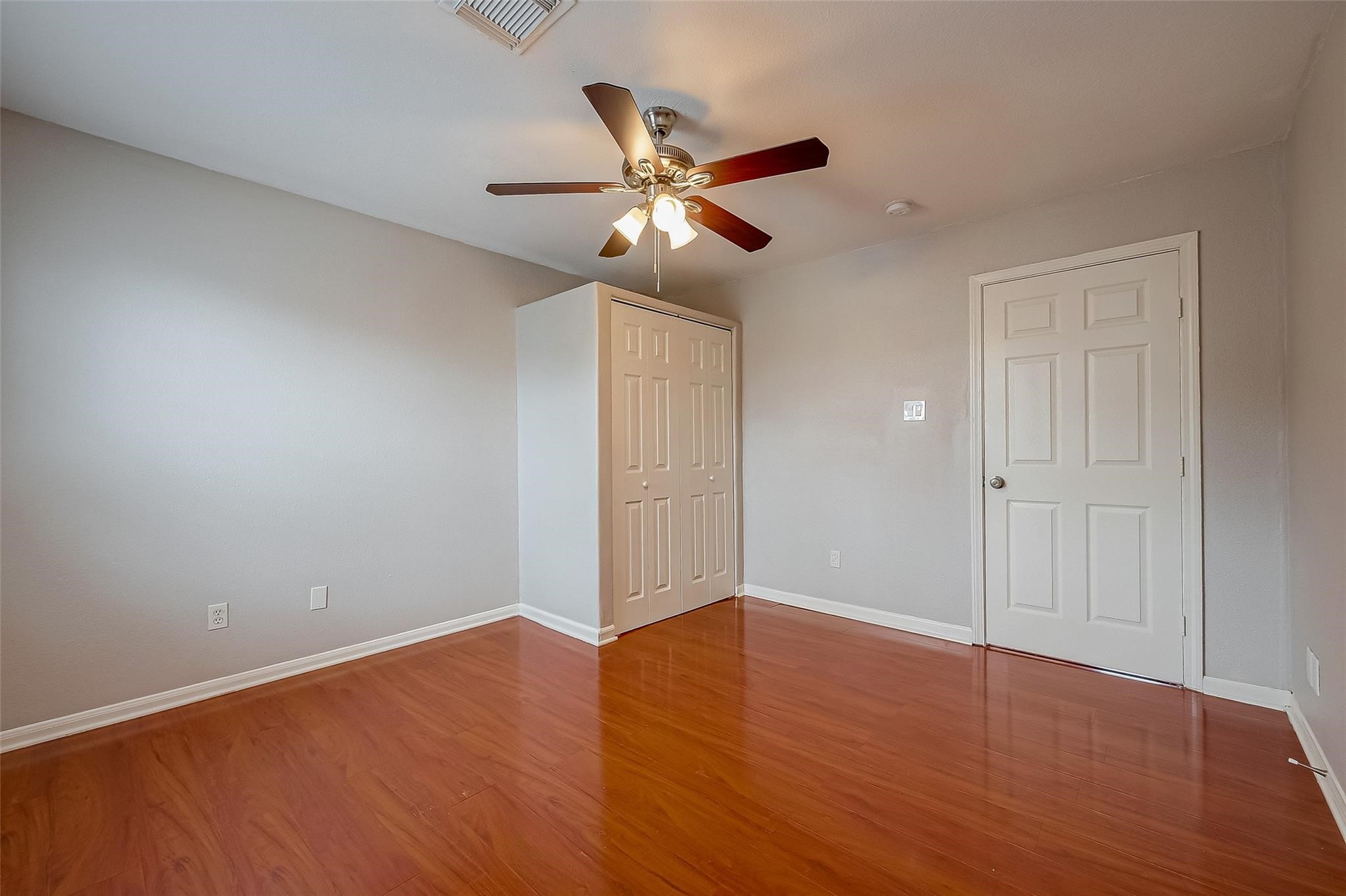 9234 Windswept Grove Drive Property Photo 15