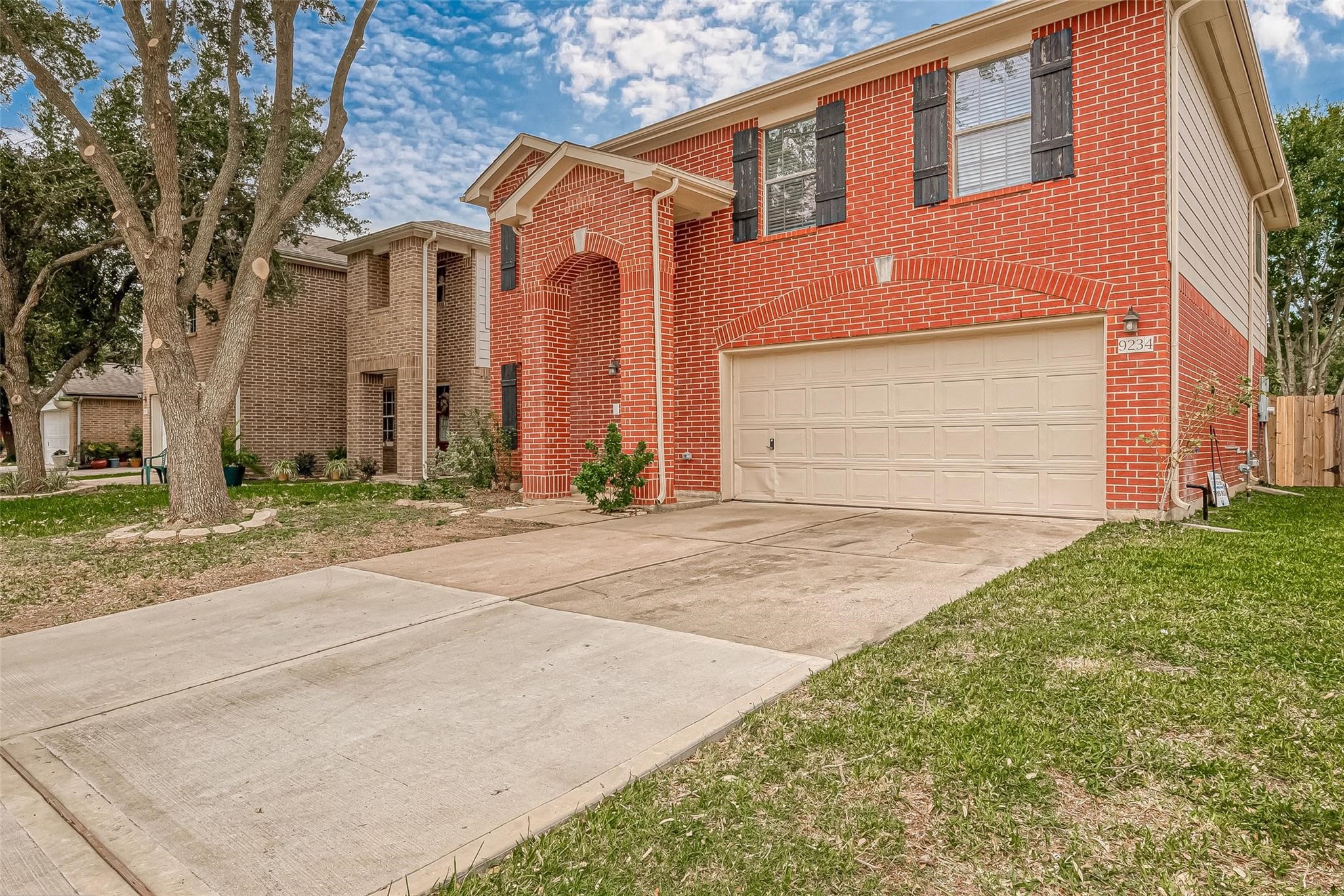 9234 Windswept Grove Drive Property Photo 34