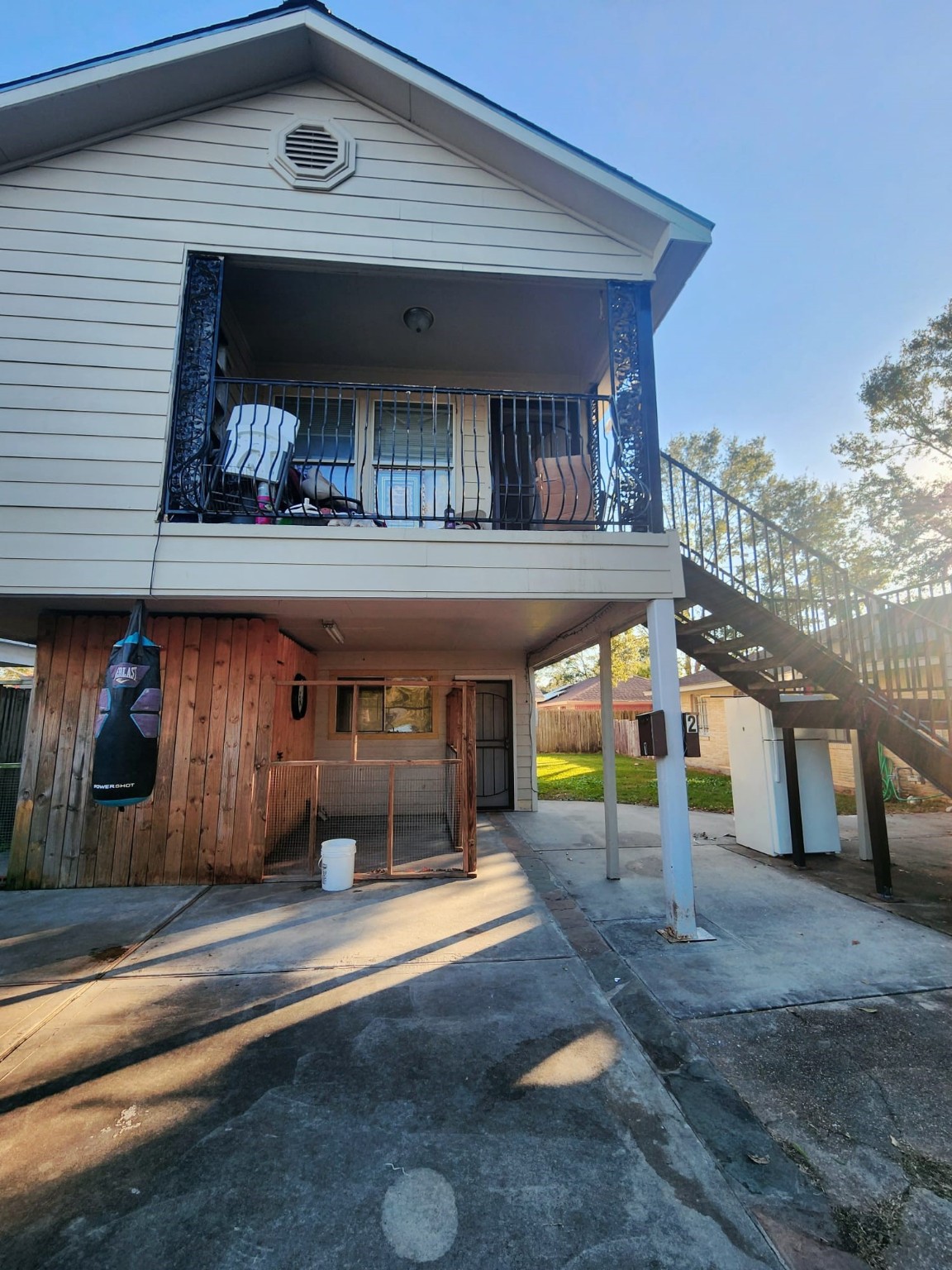 De Chaumes Elementary School Real Estate Listings Main Image