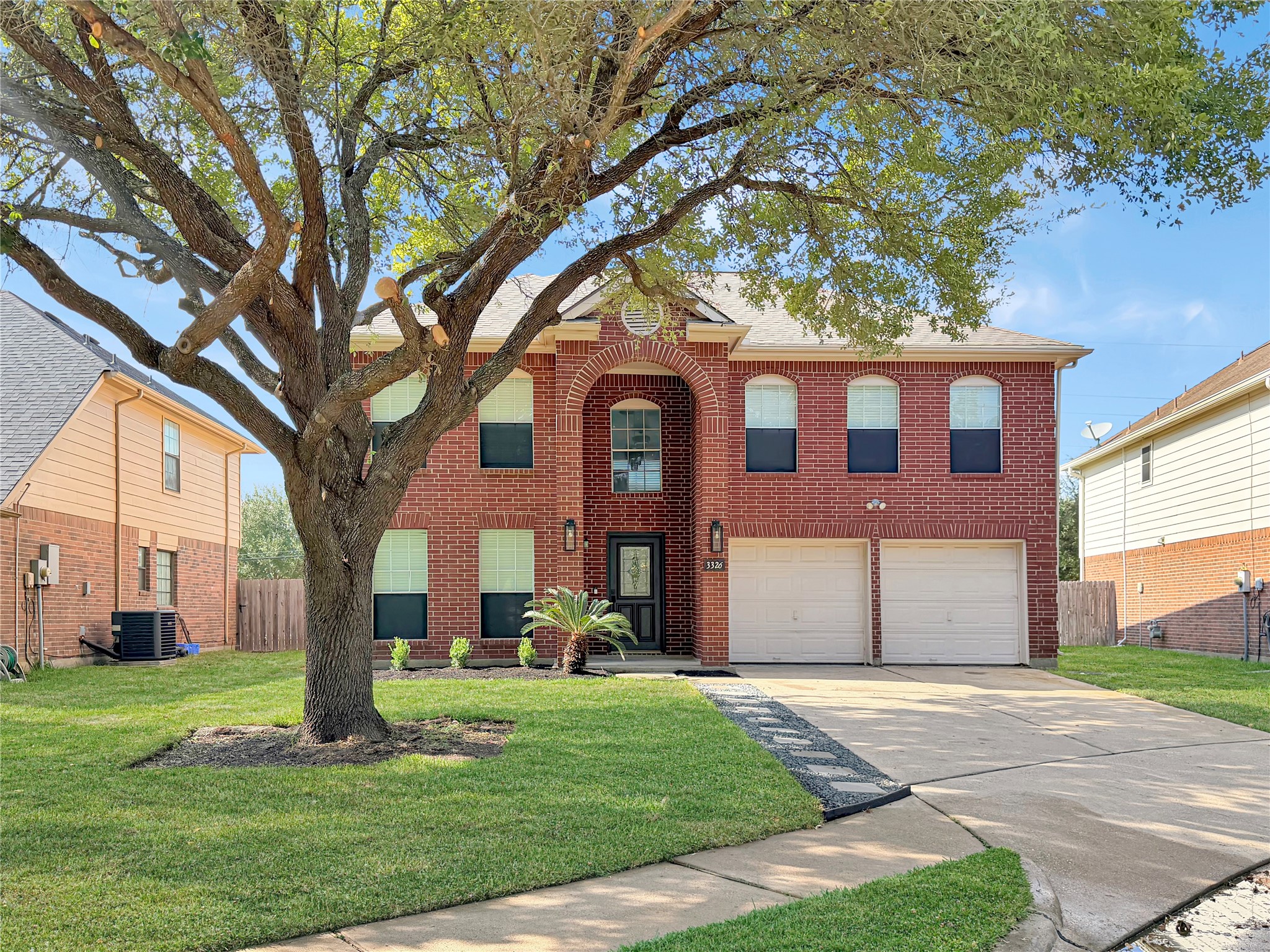 3326 Bent Spring Property Photo 1