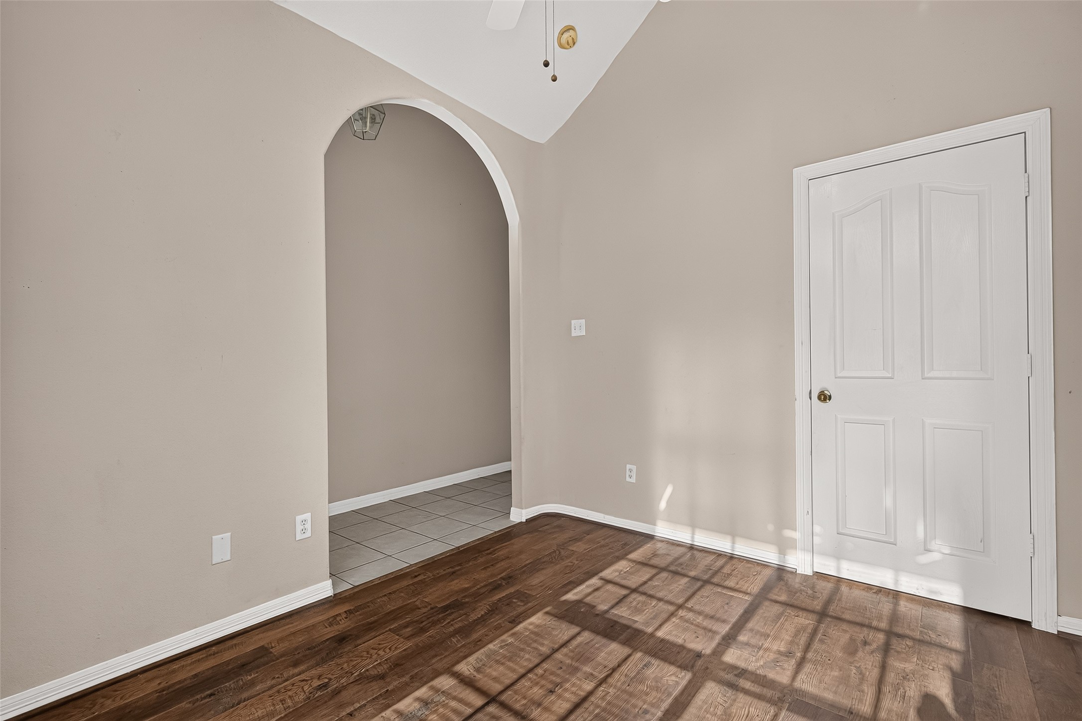 8503 Raybluff Lane Property Photo 8