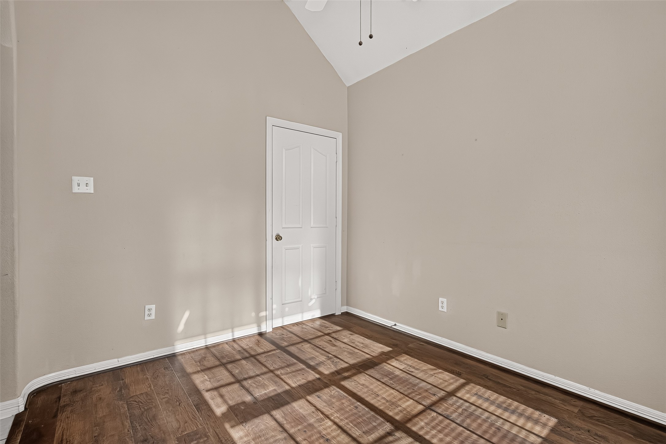 8503 Raybluff Lane Property Photo 9