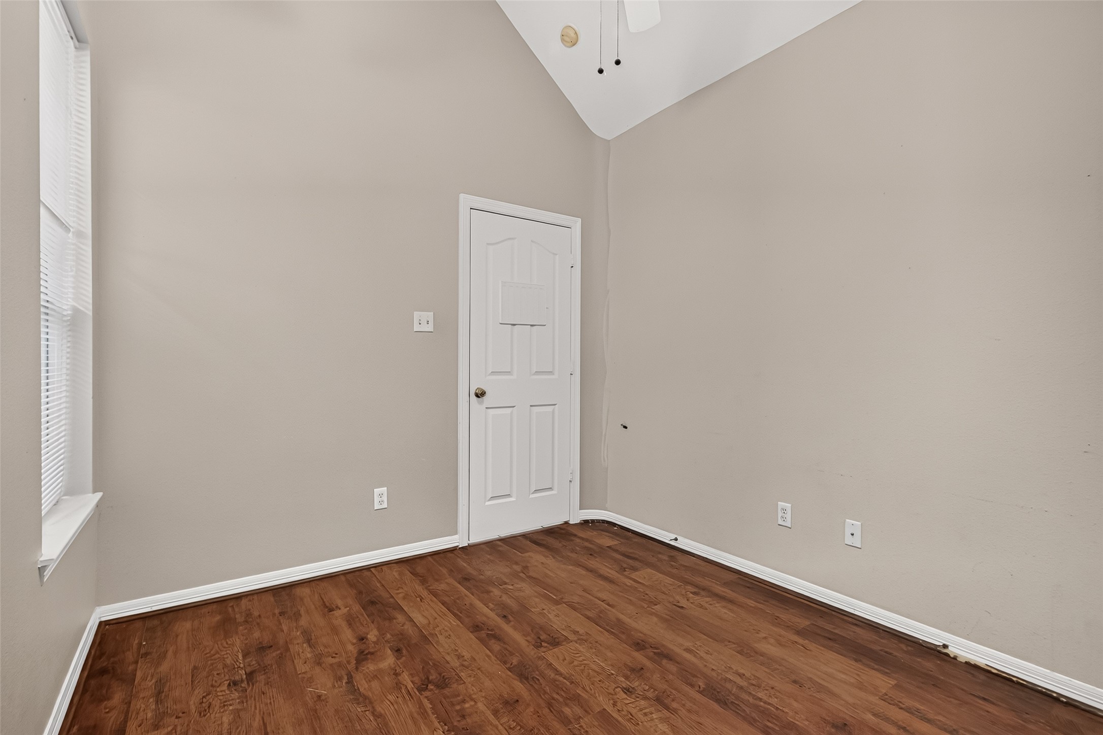 8503 Raybluff Lane Property Photo 28