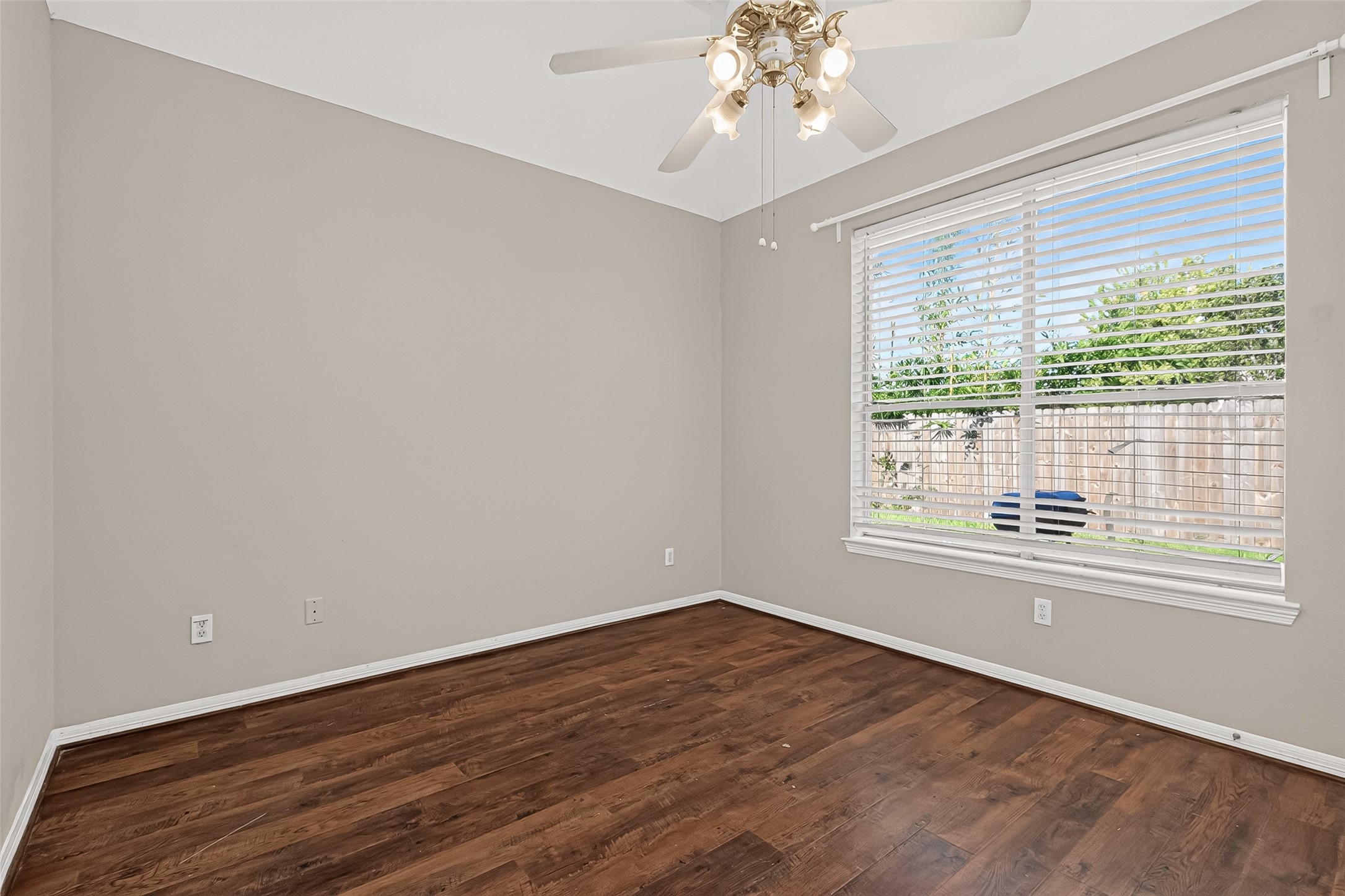 8503 Raybluff Lane Property Photo 29