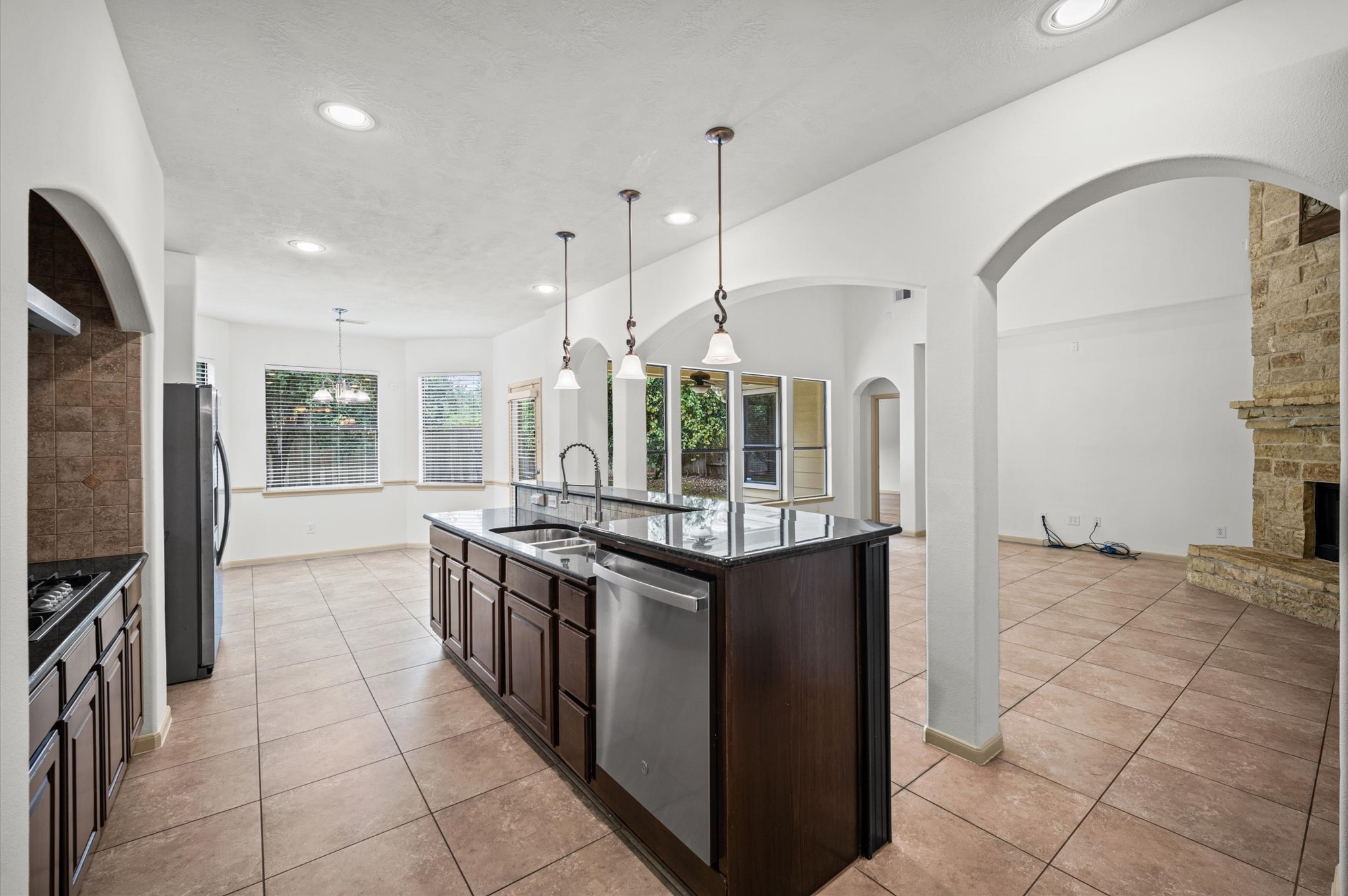 21115 Knight Quest Drive Property Photo 15