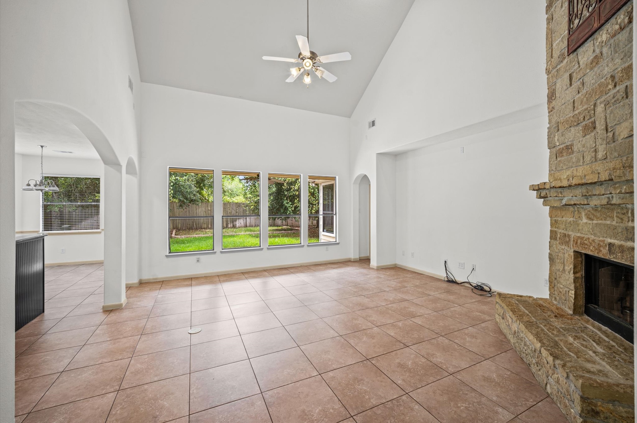 21115 Knight Quest Drive Property Photo 20