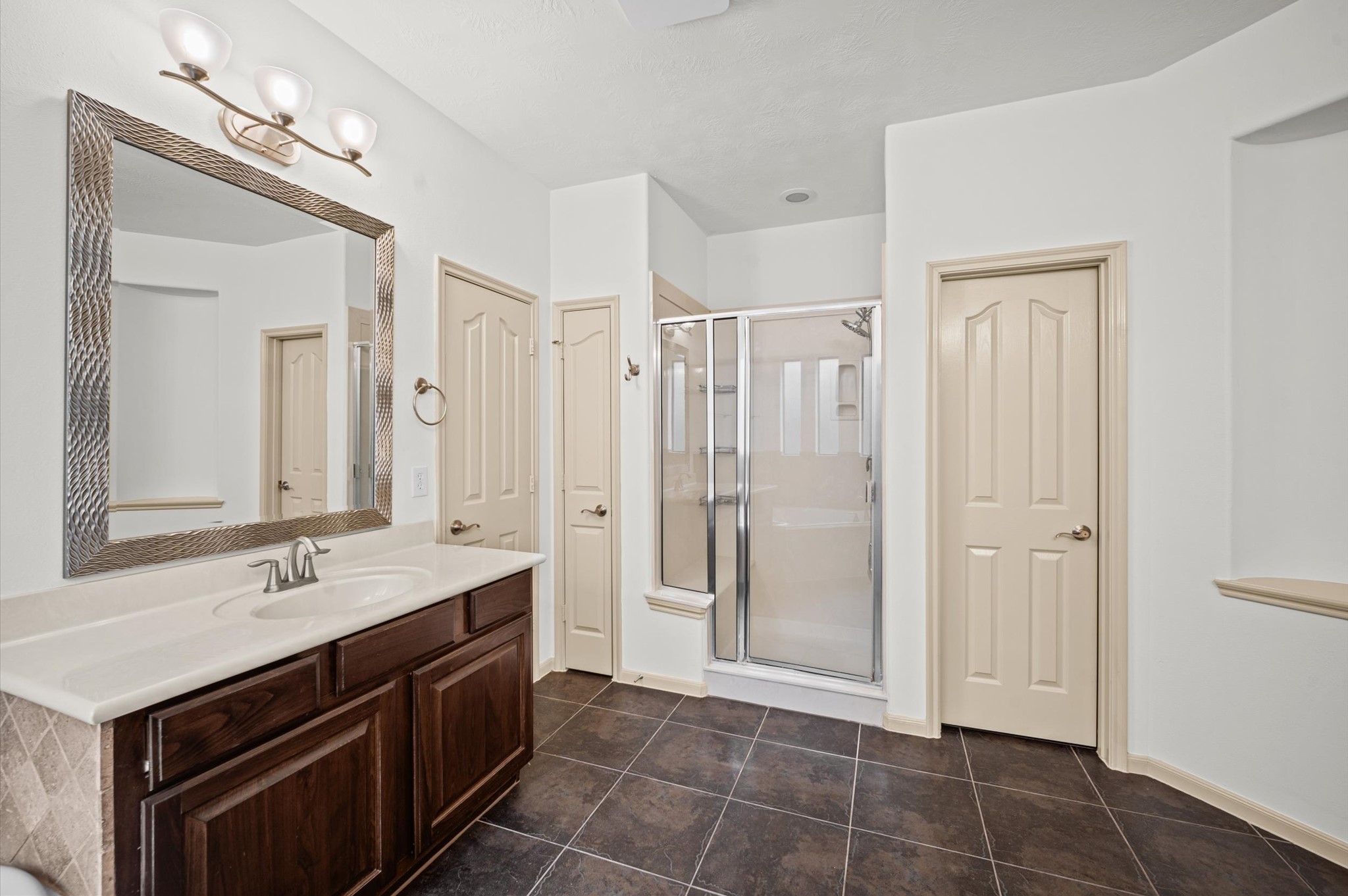 21115 Knight Quest Drive Property Photo 25
