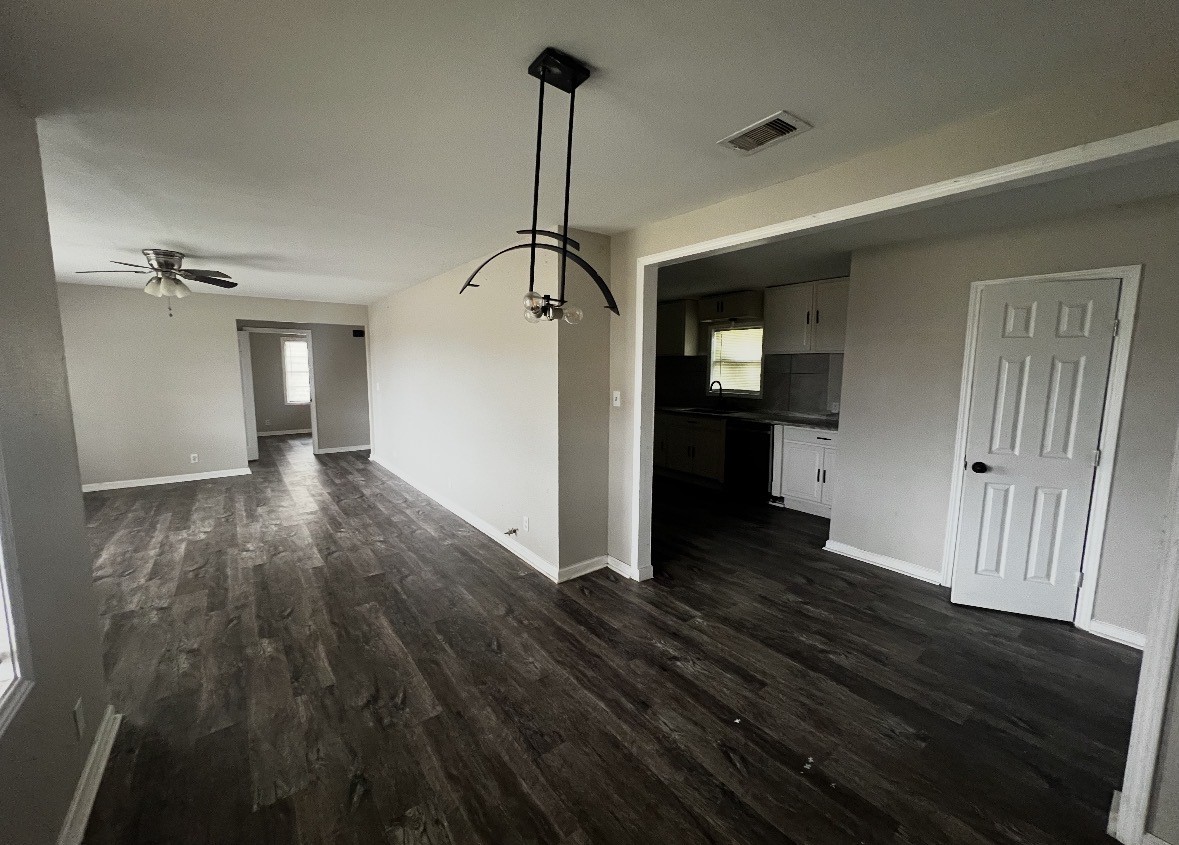1013 W Spanish Camp Road Property Photo 3